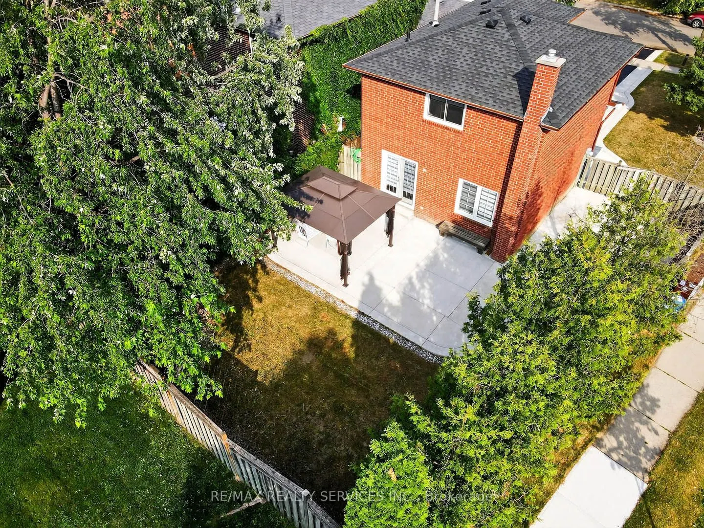 55 Mcgraw Avenue