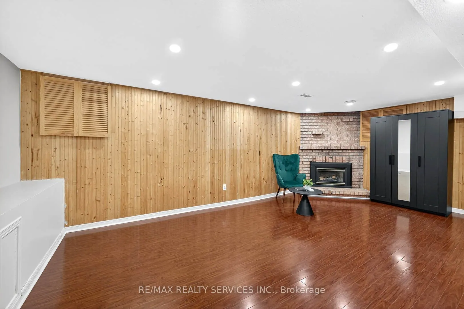 55 Mcgraw Avenue