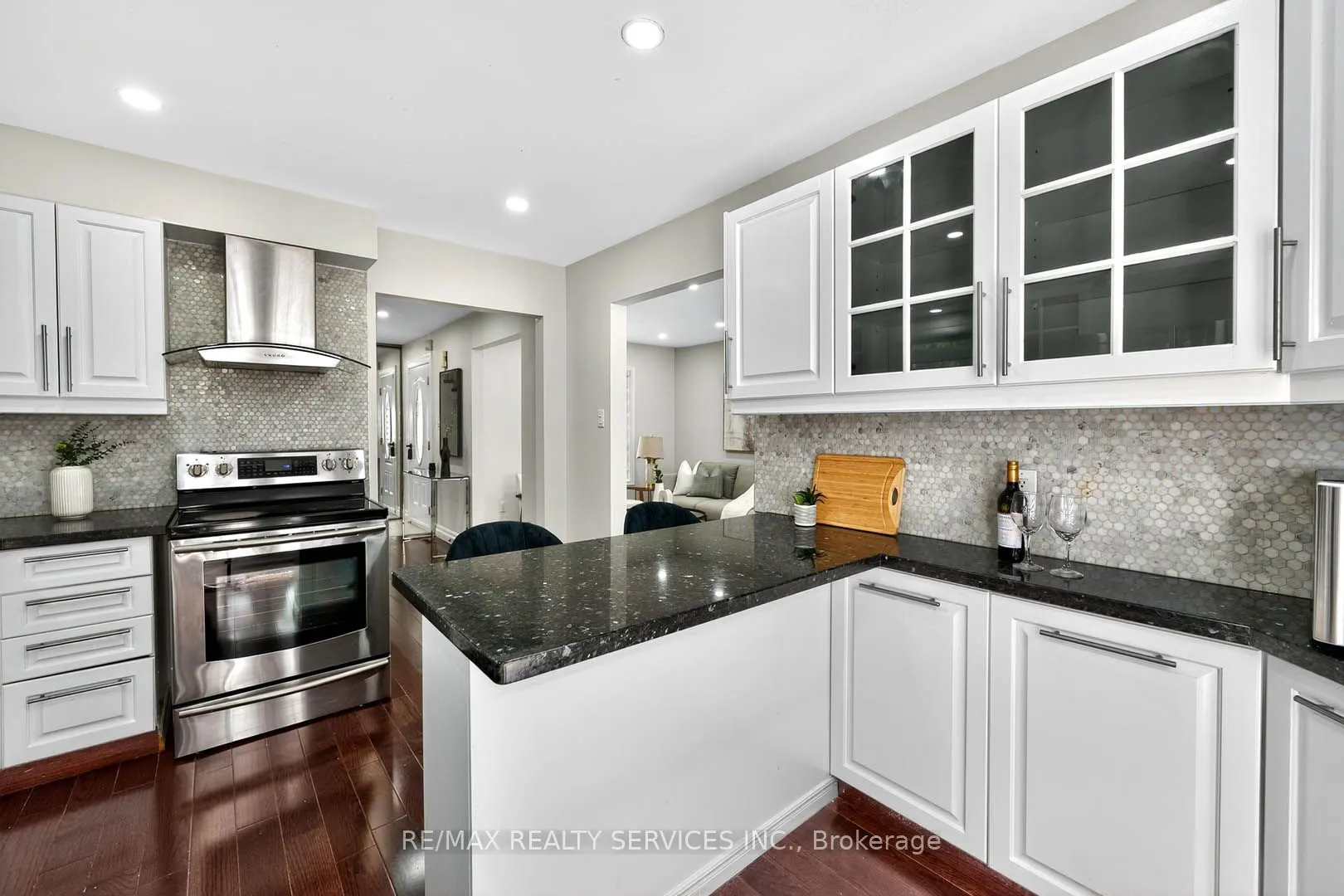 55 Mcgraw Avenue