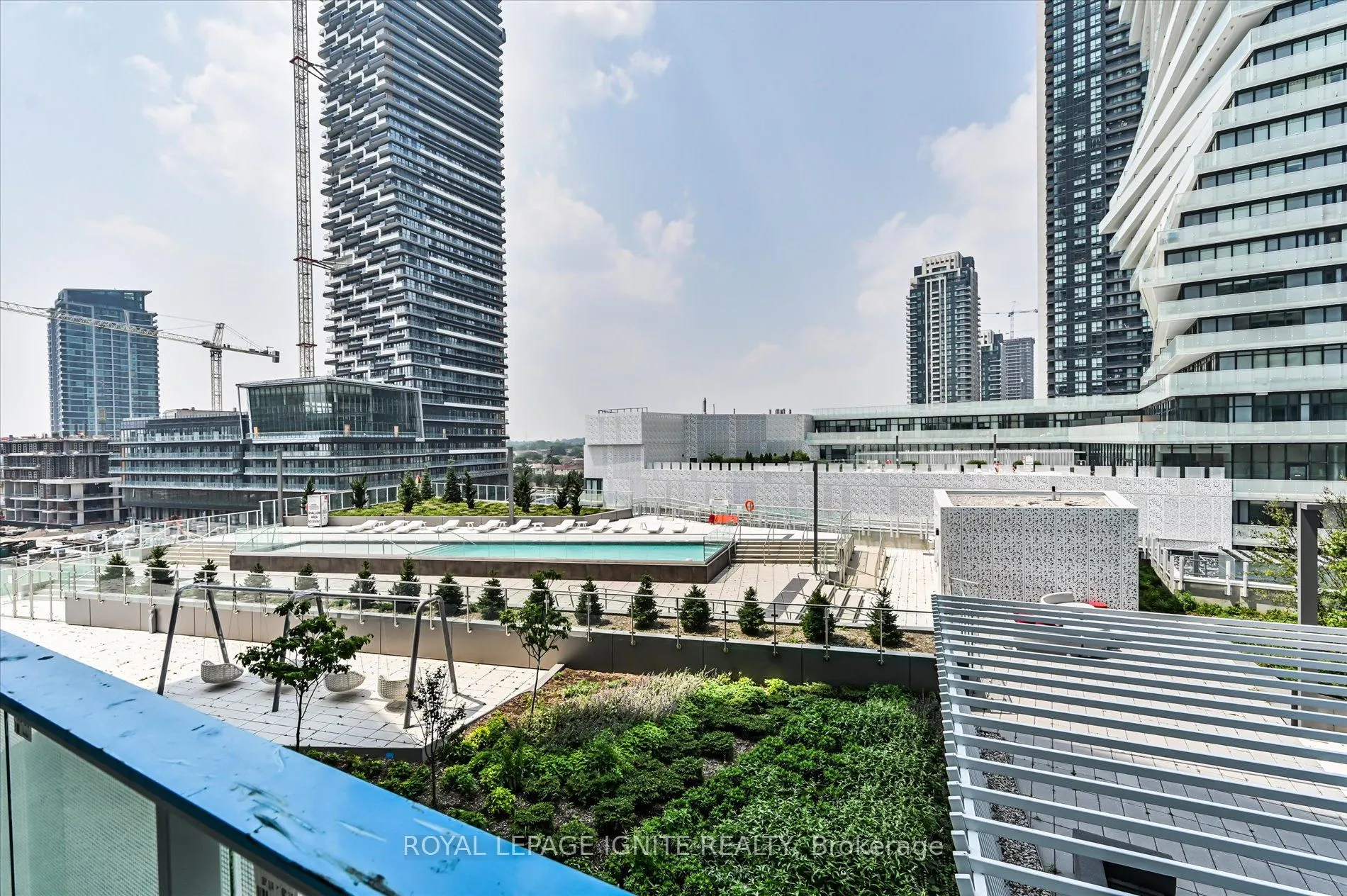 3883 Quartz Road, #501