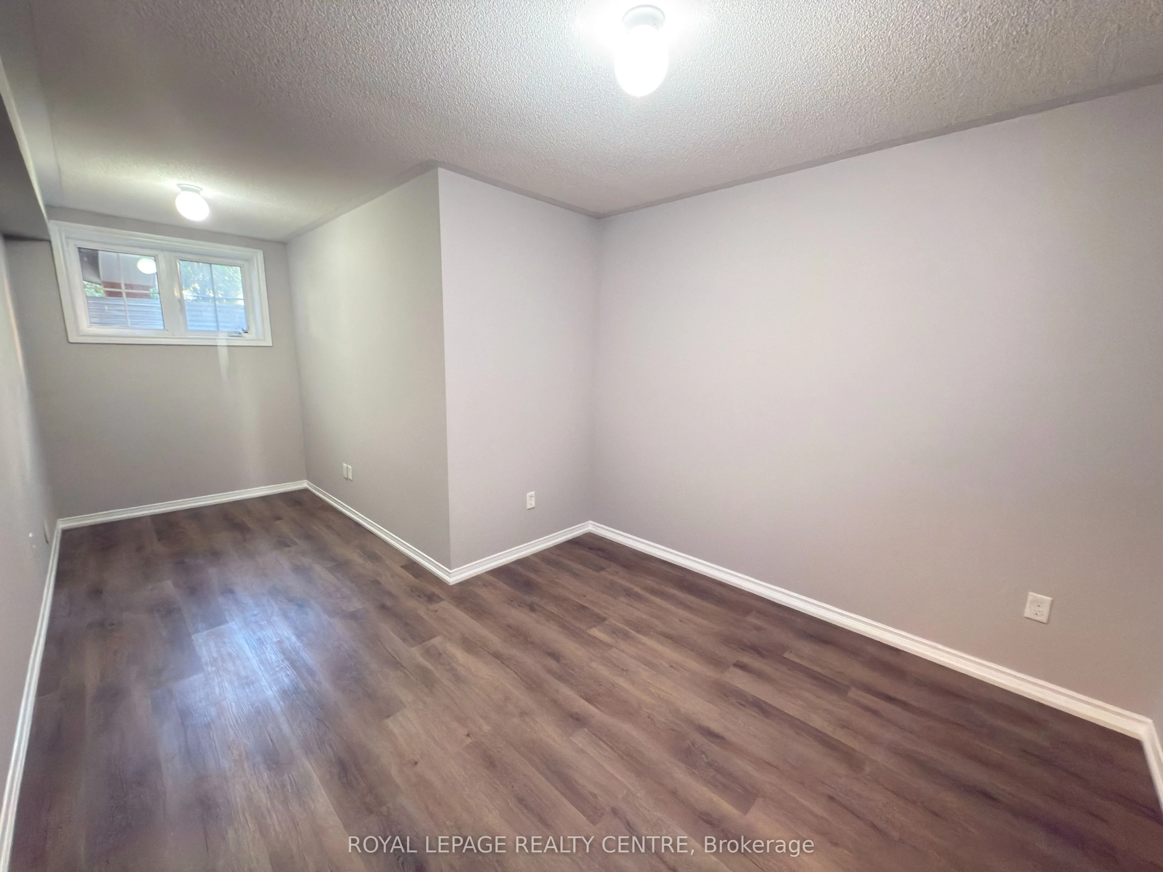 2472 Post Road, #19