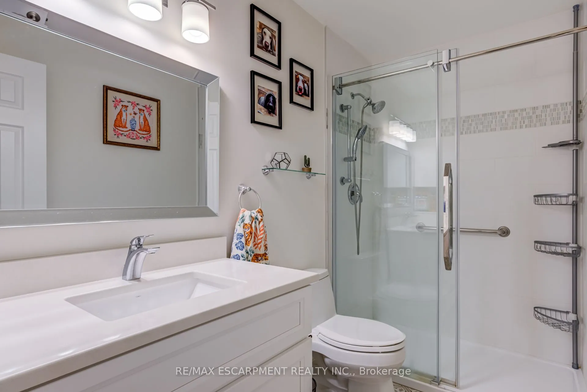 1560 Kerns Road, #5