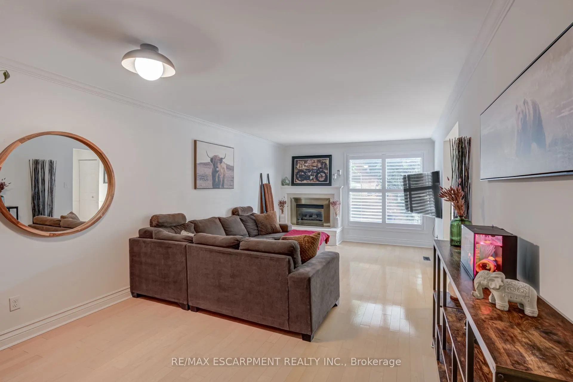 1560 Kerns Road, #5