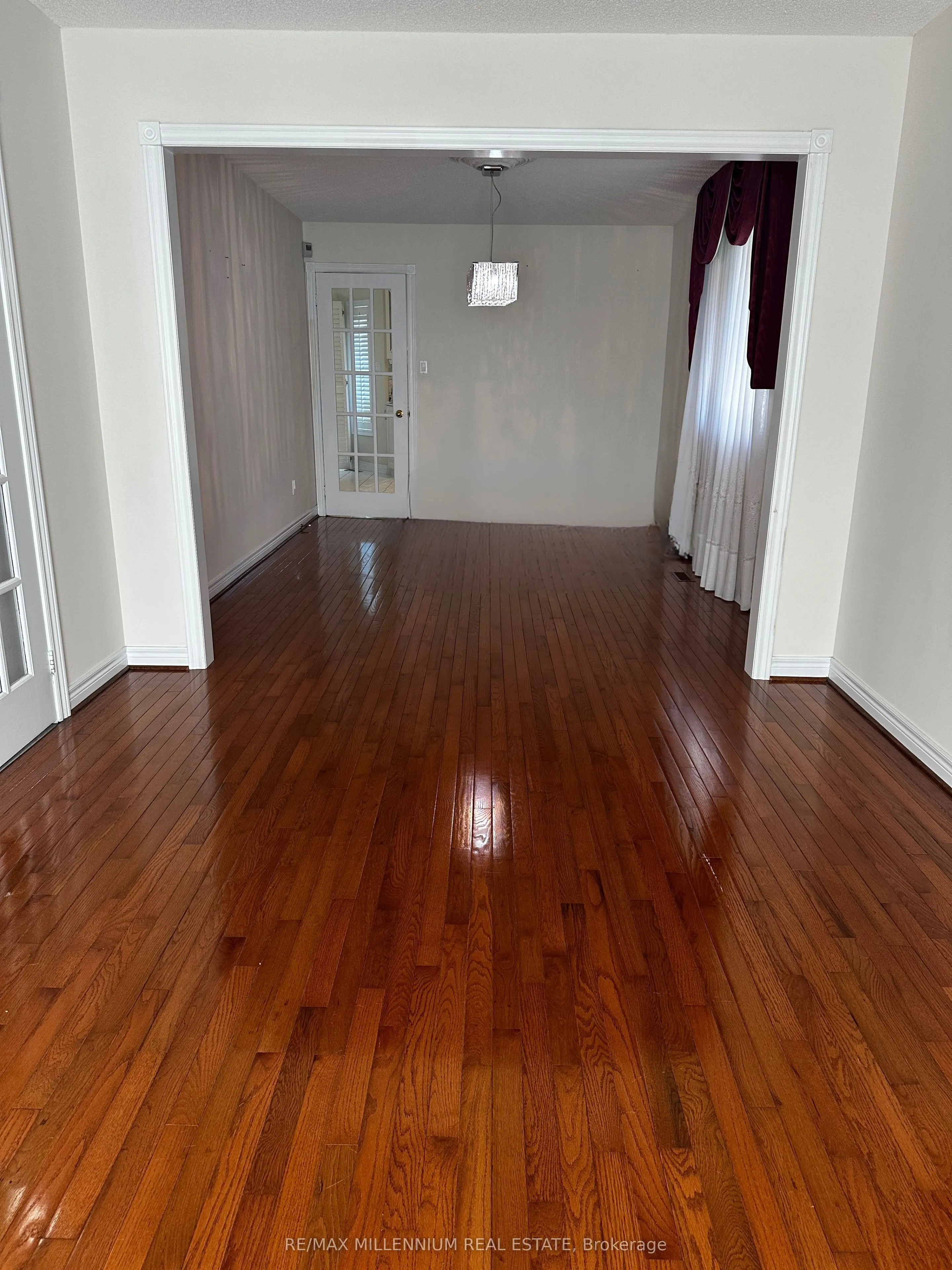 3091 Eden Oak Crescent, #Upper