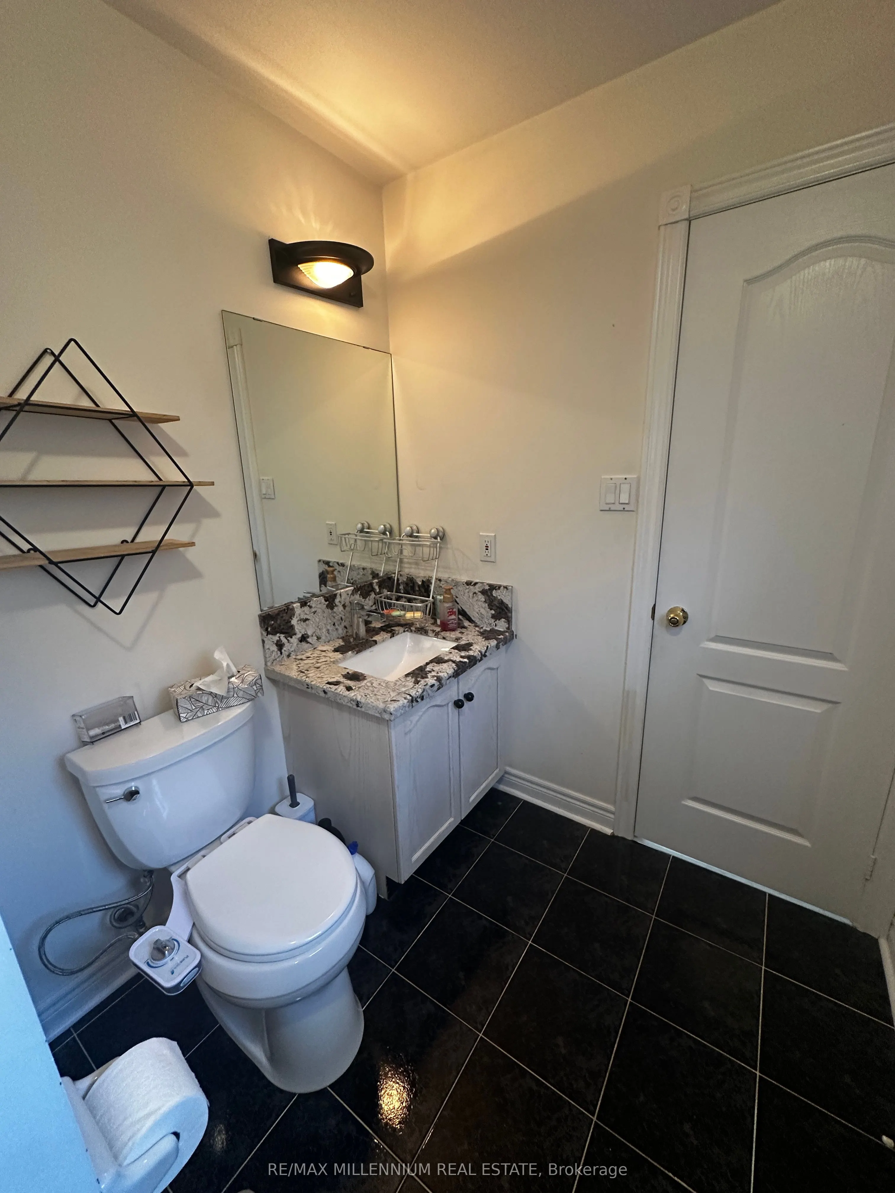 3091 Eden Oak Crescent, #Upper
