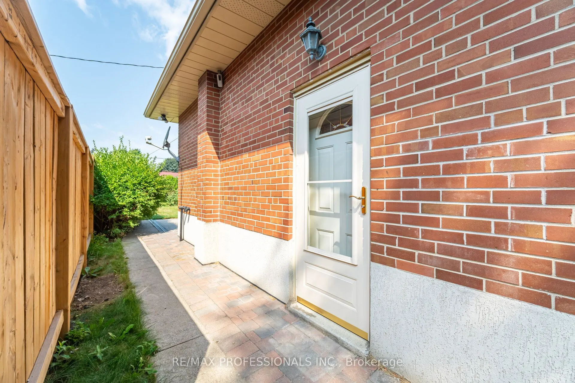 6 Tapley Drive