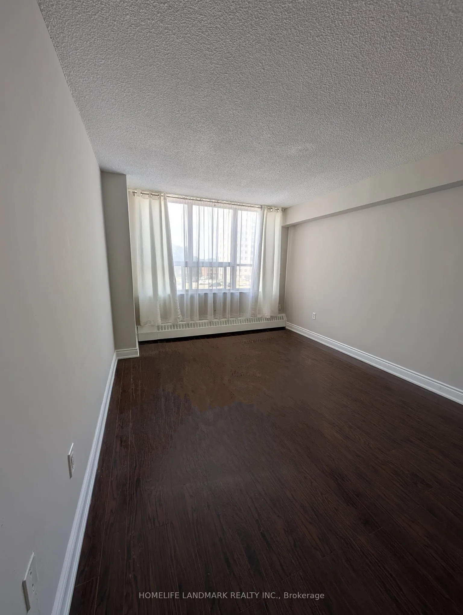 50 Lotherton Pathway, #412
