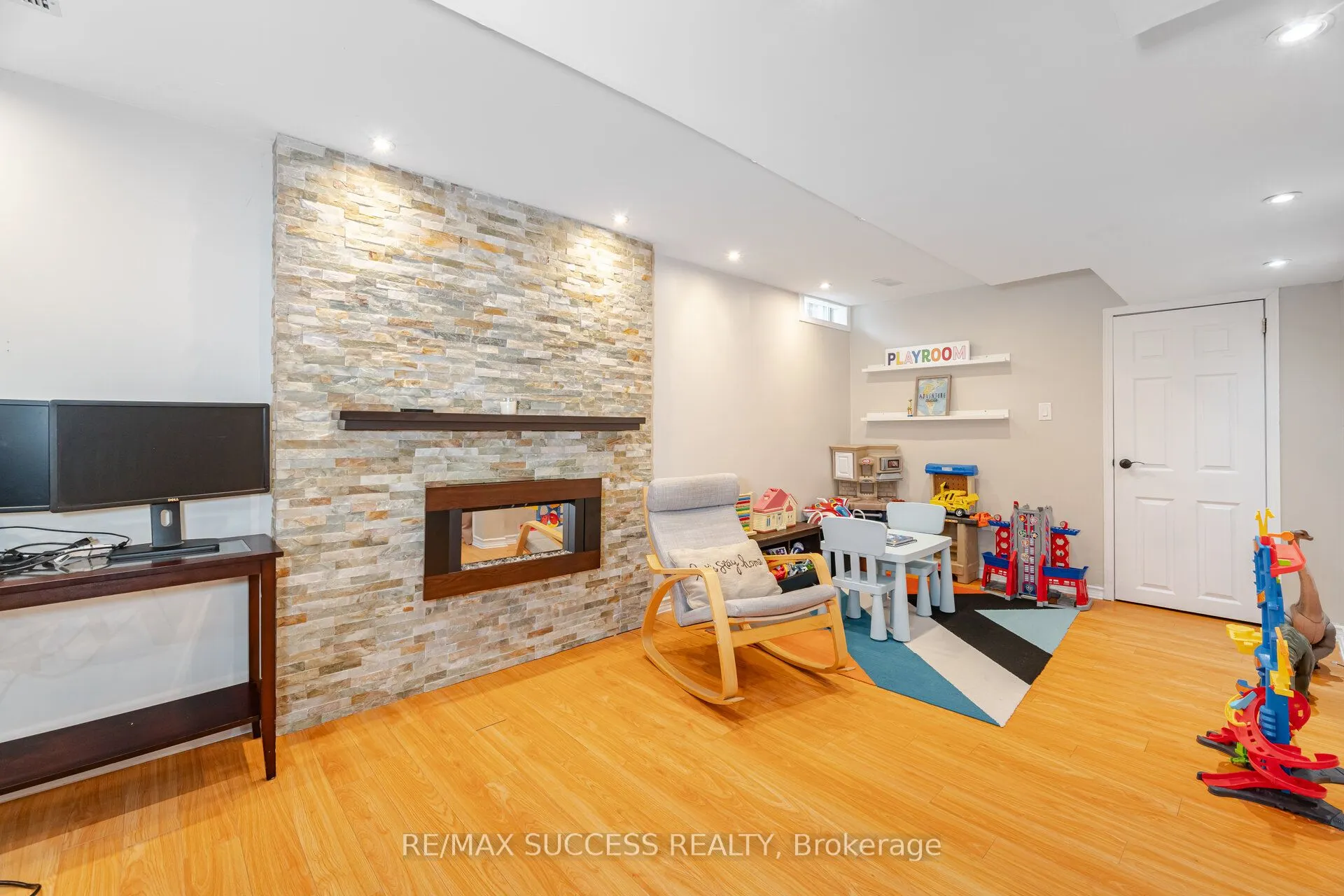 19 Sawston Circle