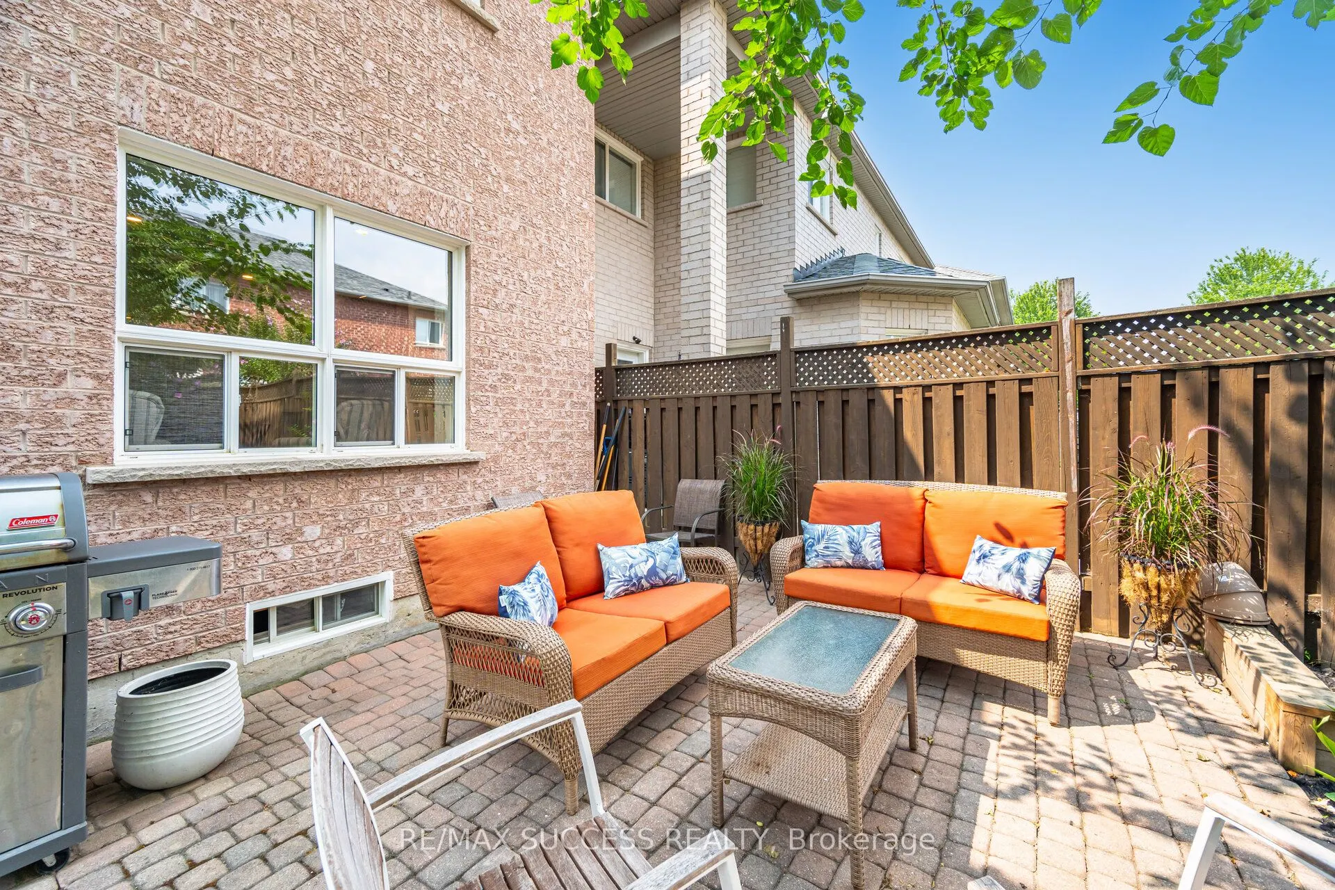 19 Sawston Circle