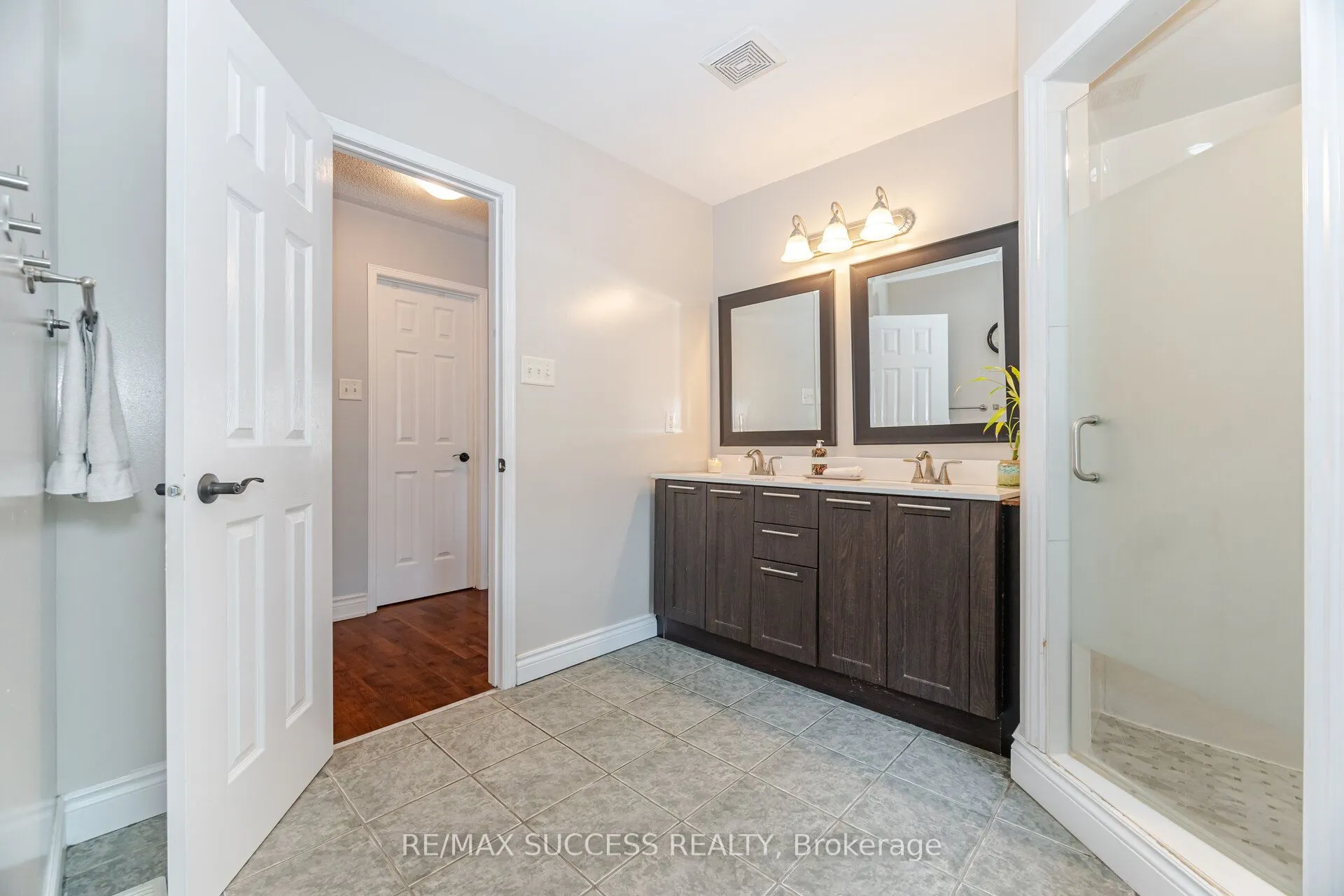 19 Sawston Circle