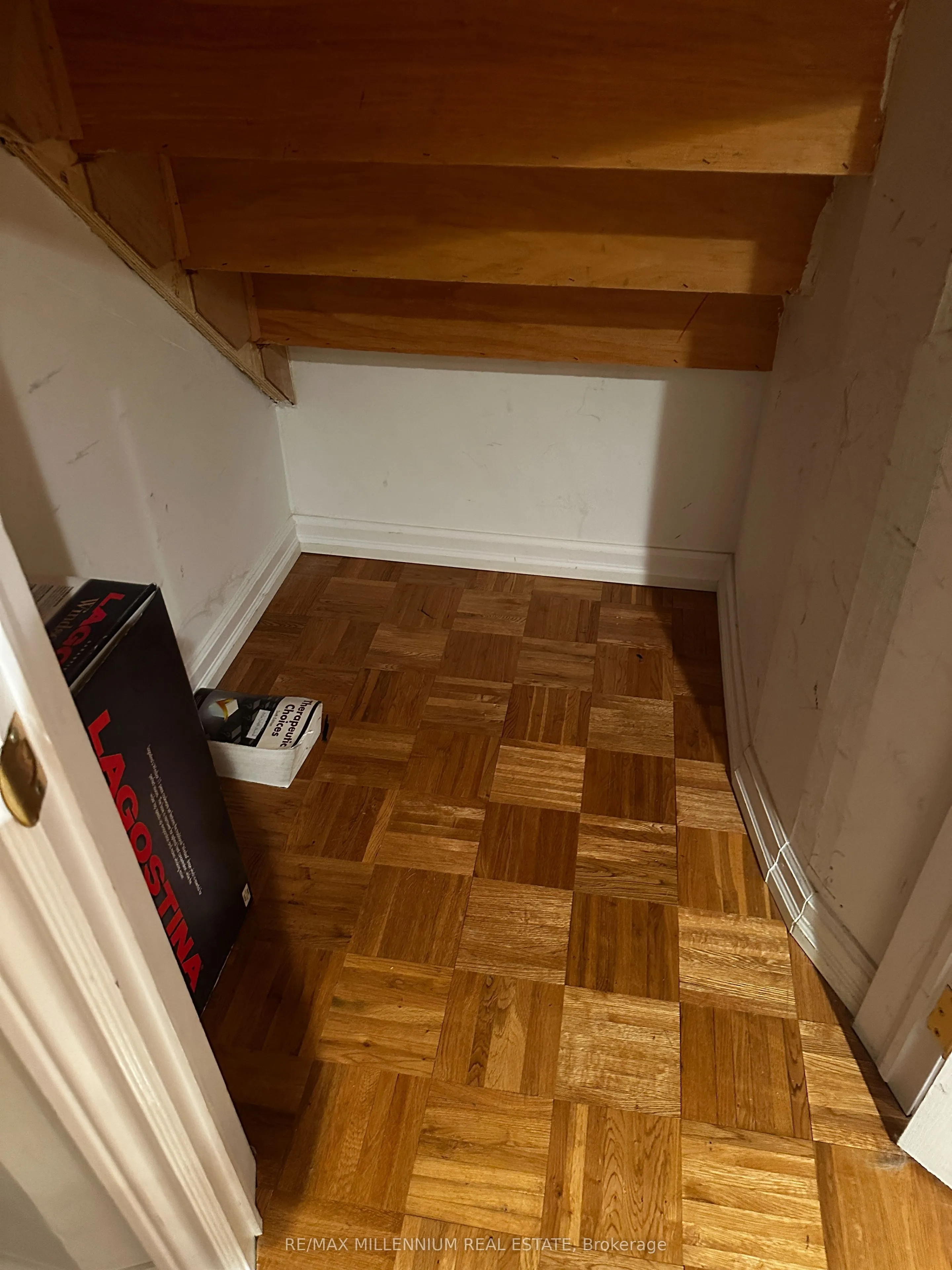 3091 Eden Oak Crescent