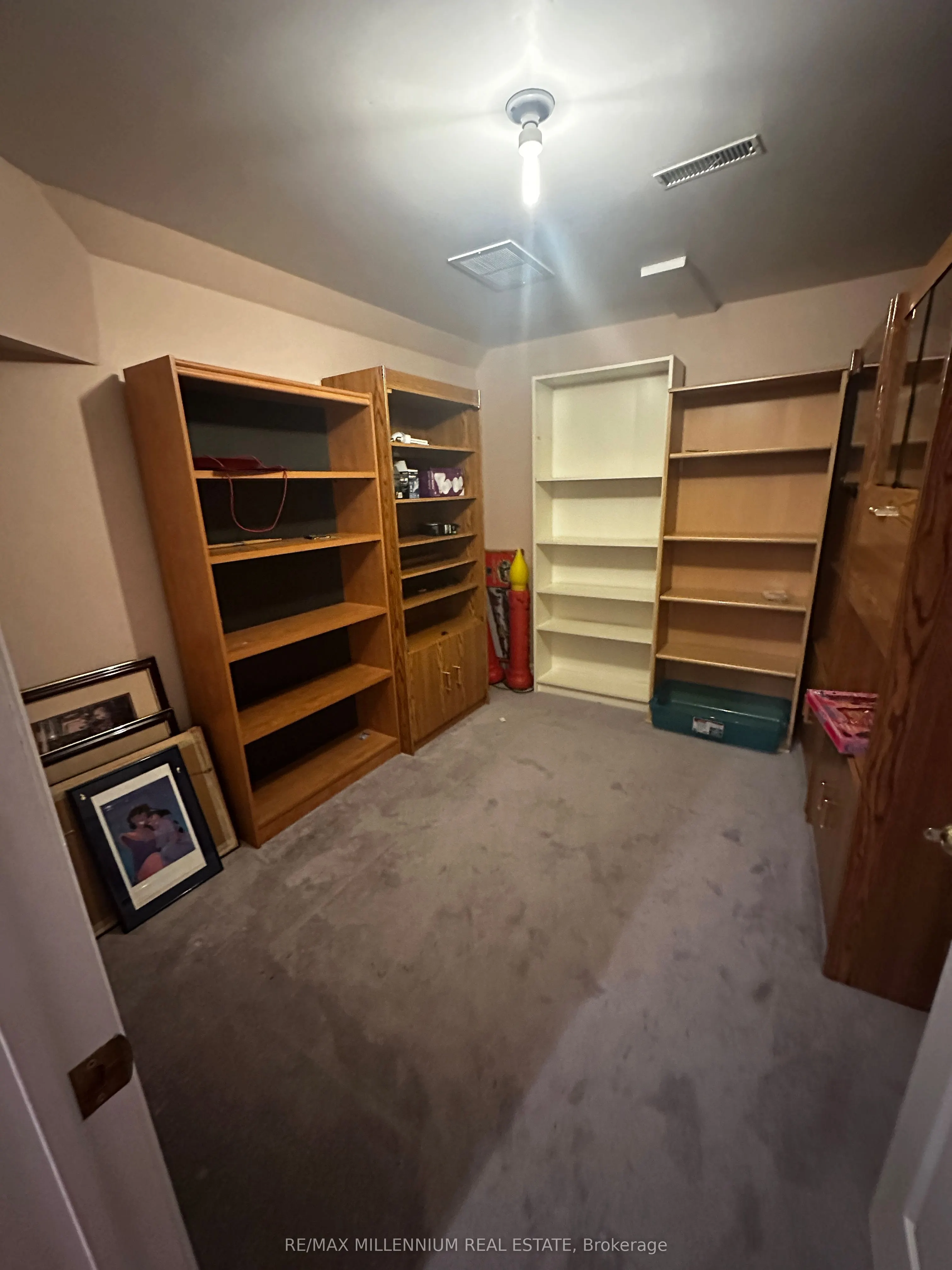 3091 Eden Oak Crescent