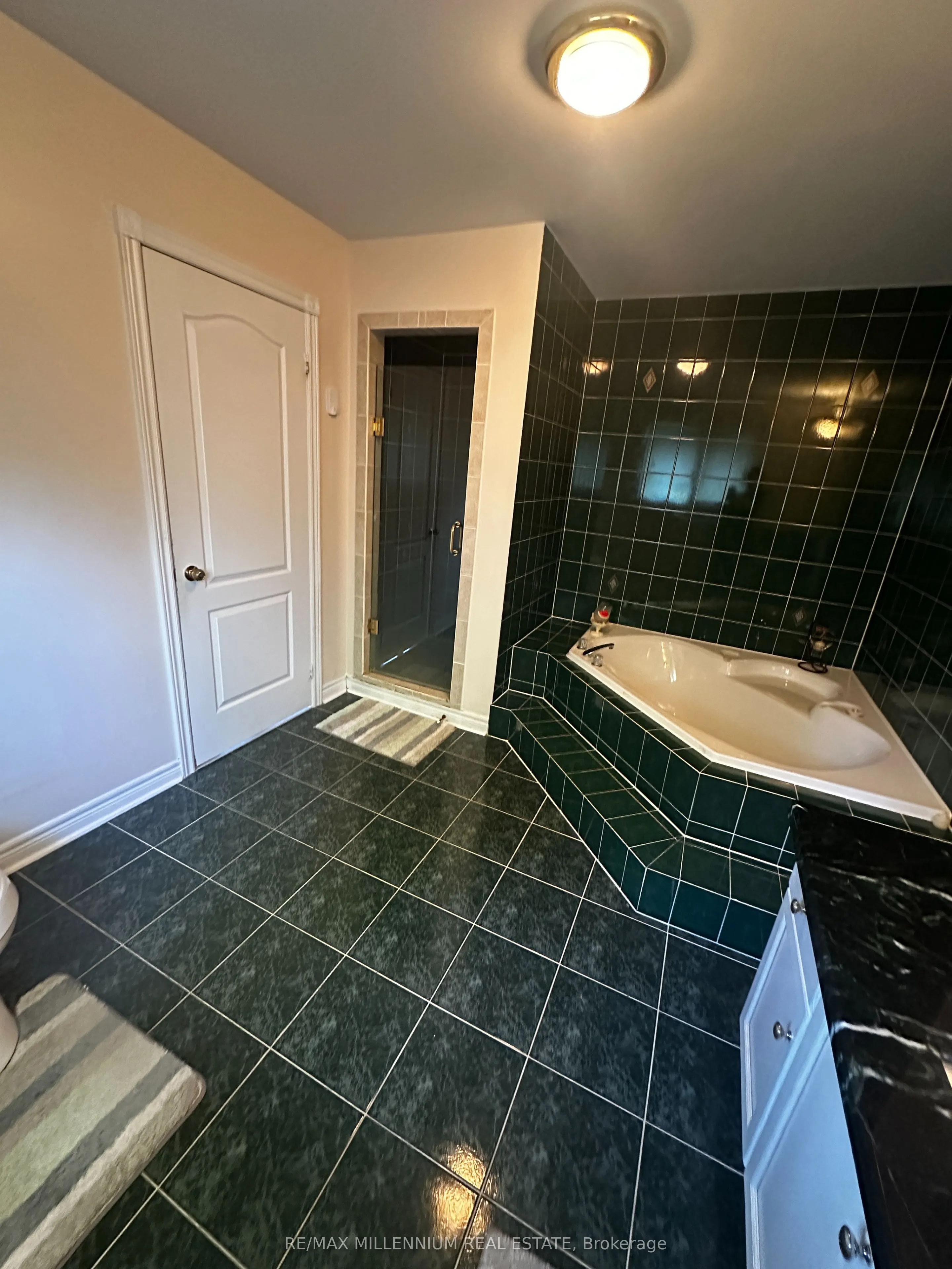 3091 Eden Oak Crescent