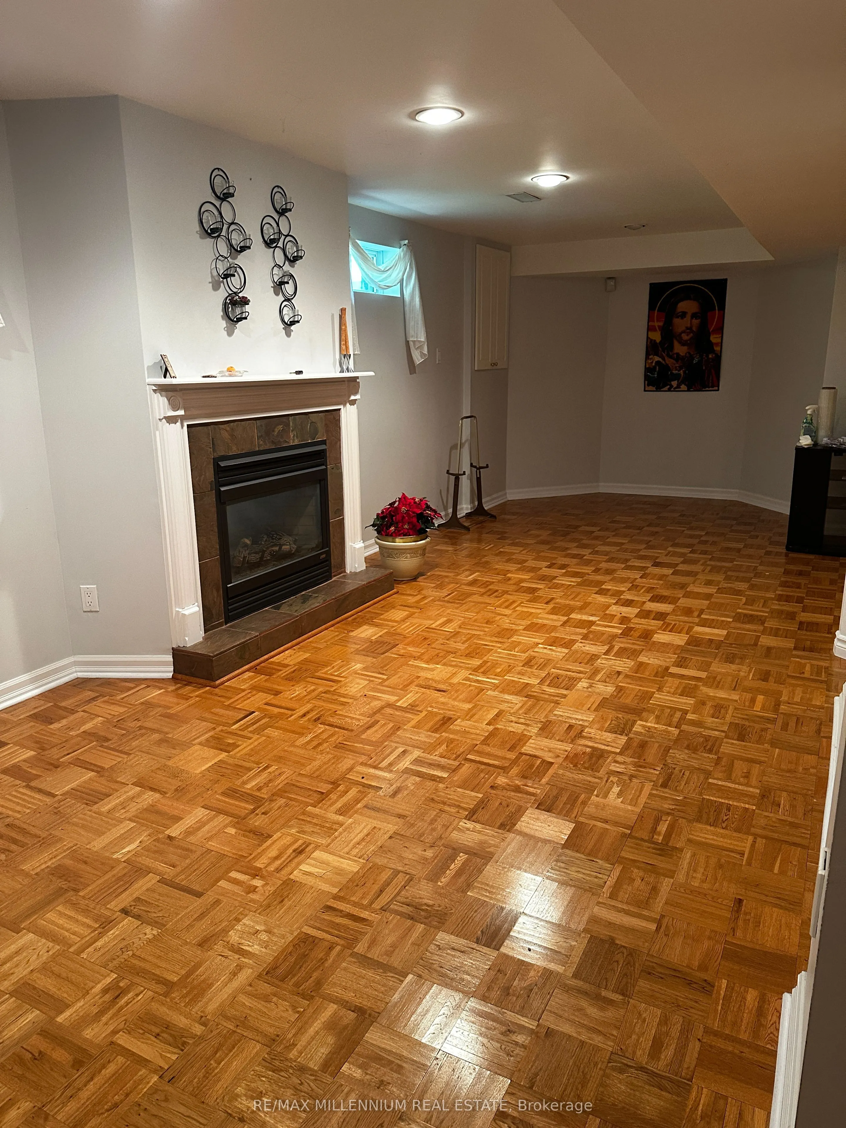 3091 Eden Oak Crescent