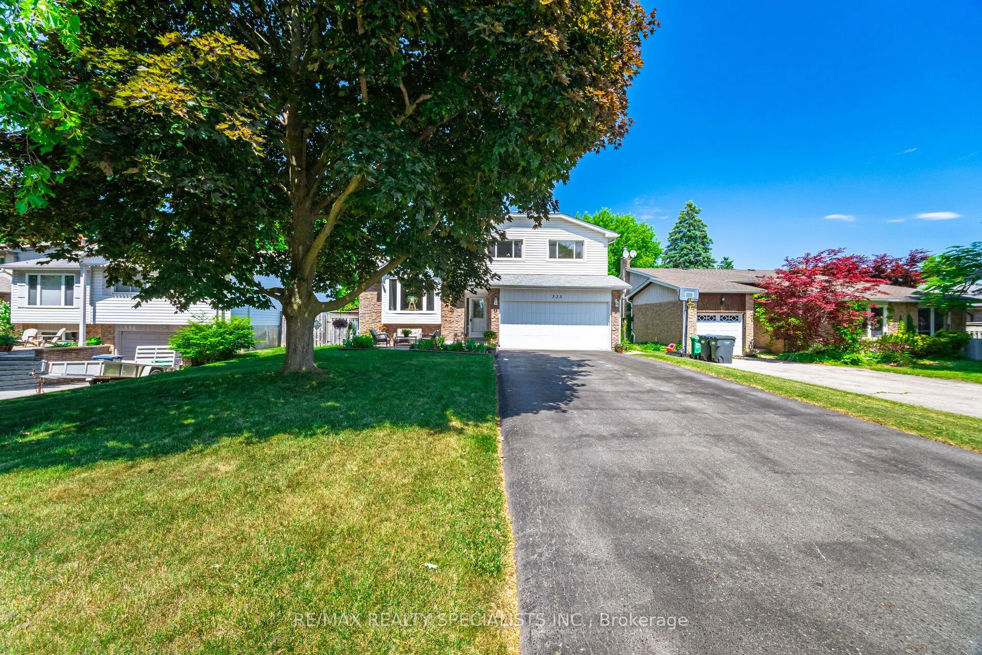 325 Kingsview Drive