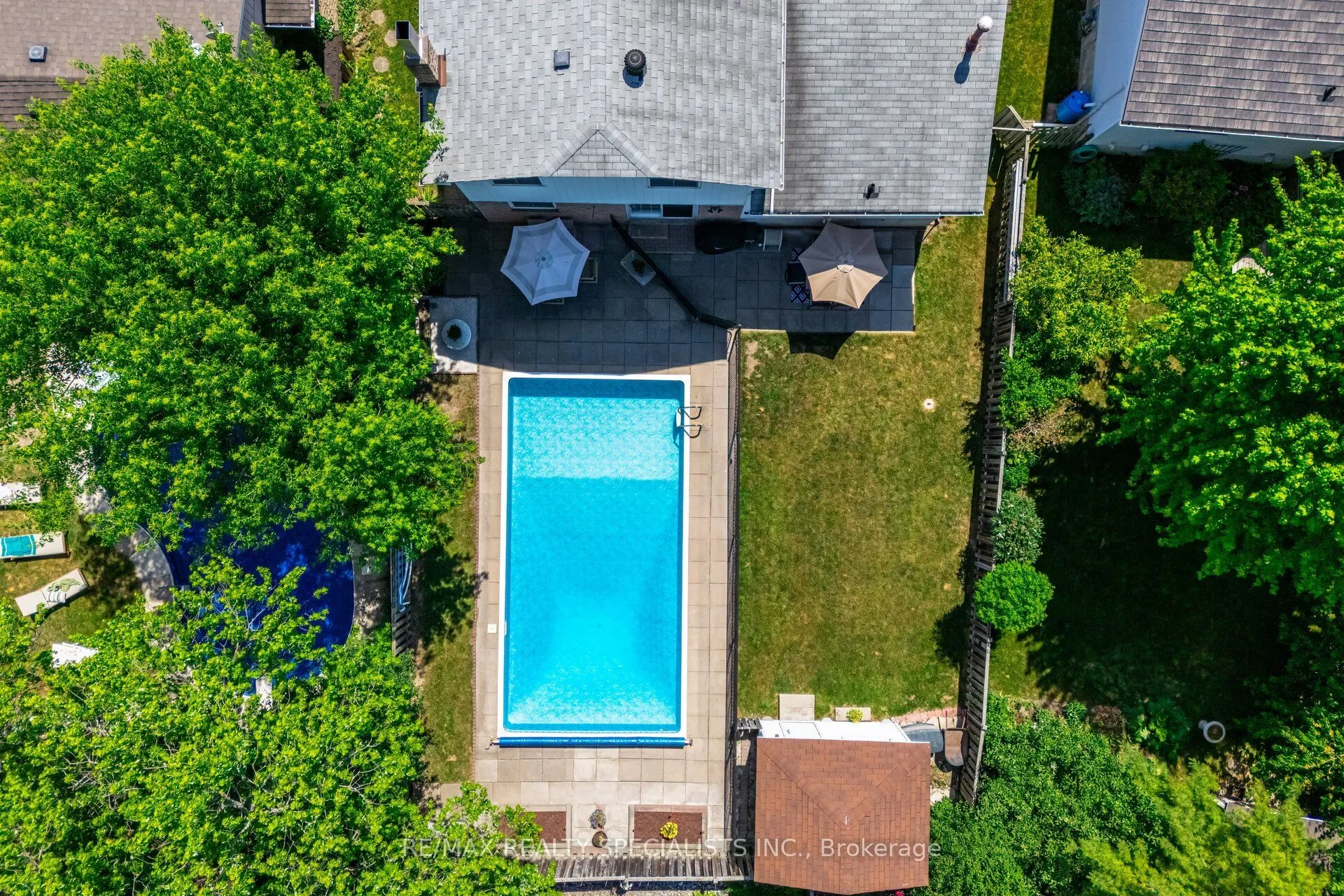325 Kingsview Drive