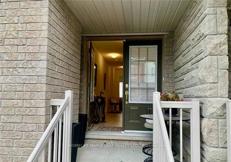 54 Miami Grove