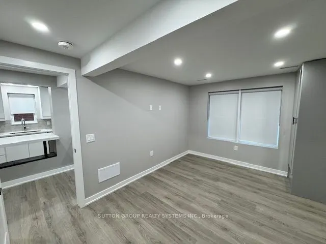 4425 Curia Crescent, #Lower