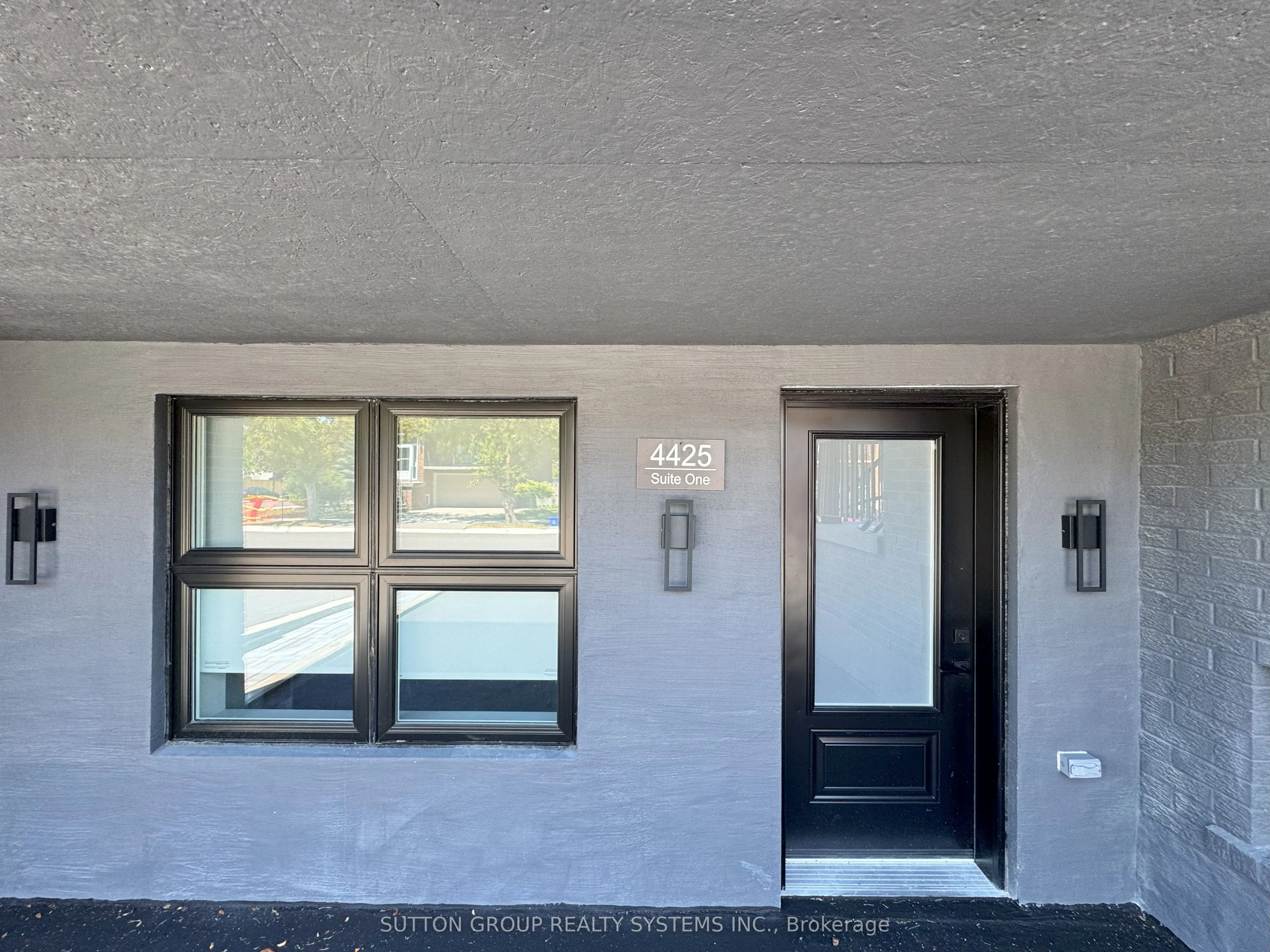 4425 Curia Crescent, #Lower