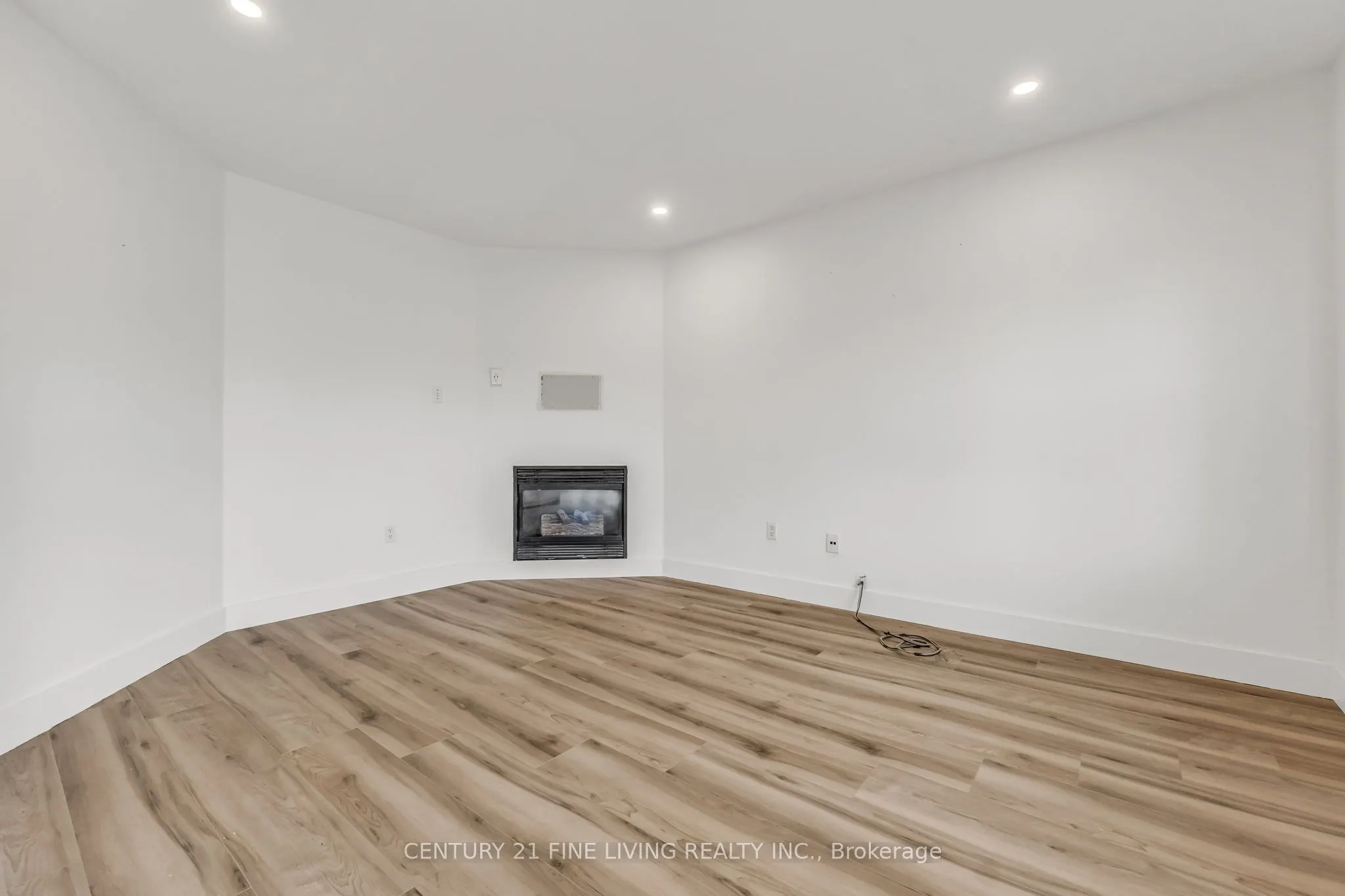 6571 Alderwood Trail