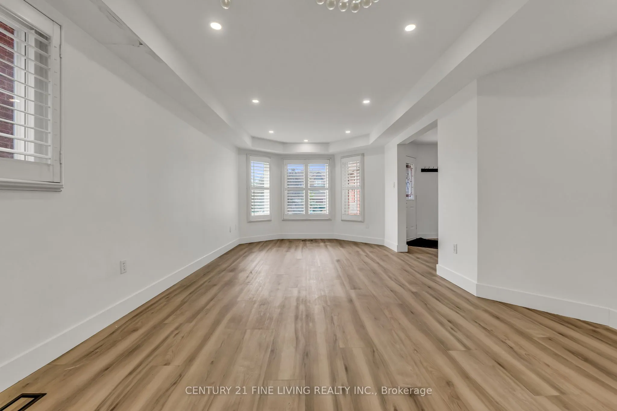 6571 Alderwood Trail