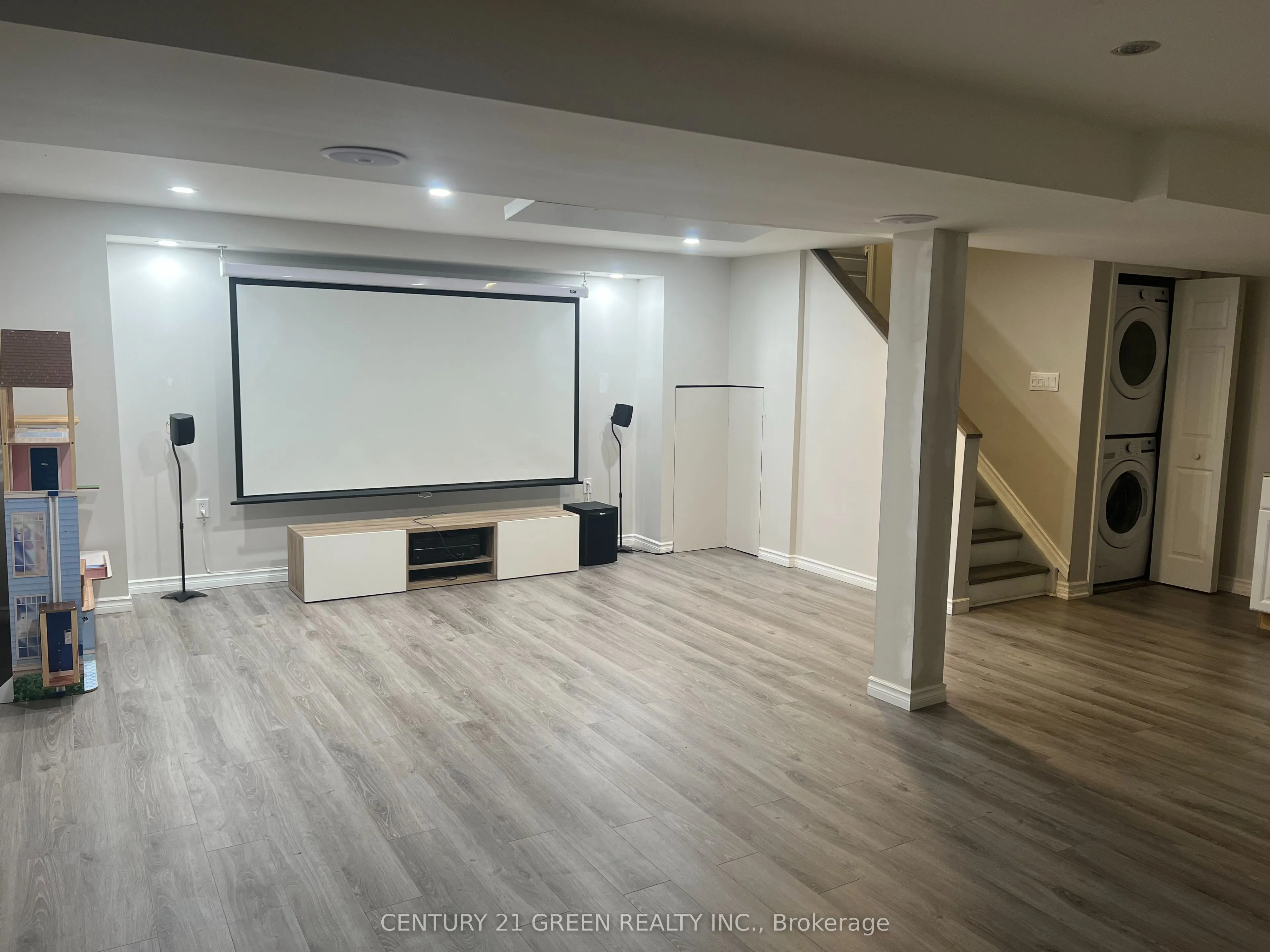 4055 Forest Run Avenue, #92