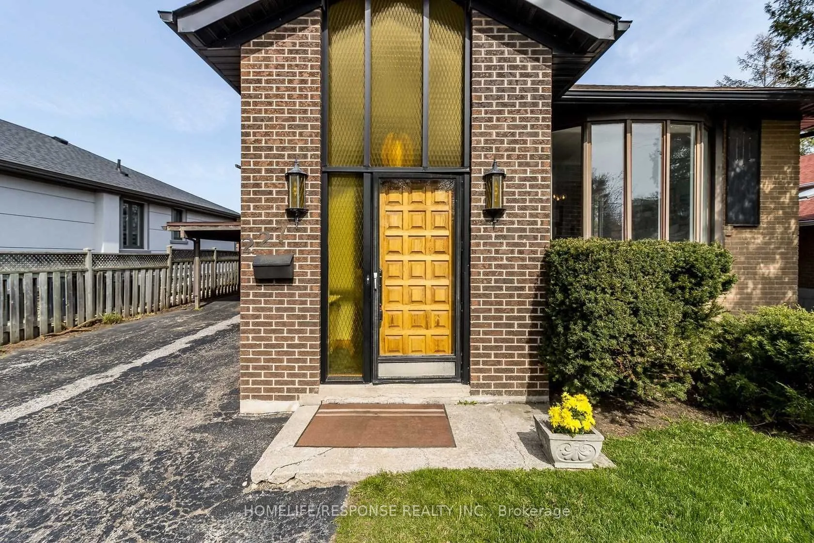 227 SHELDON Avenue