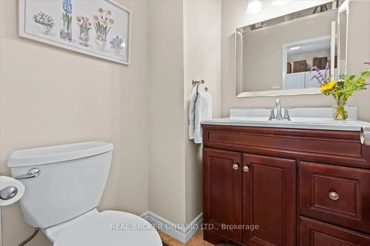 2257 Silverbirch Court