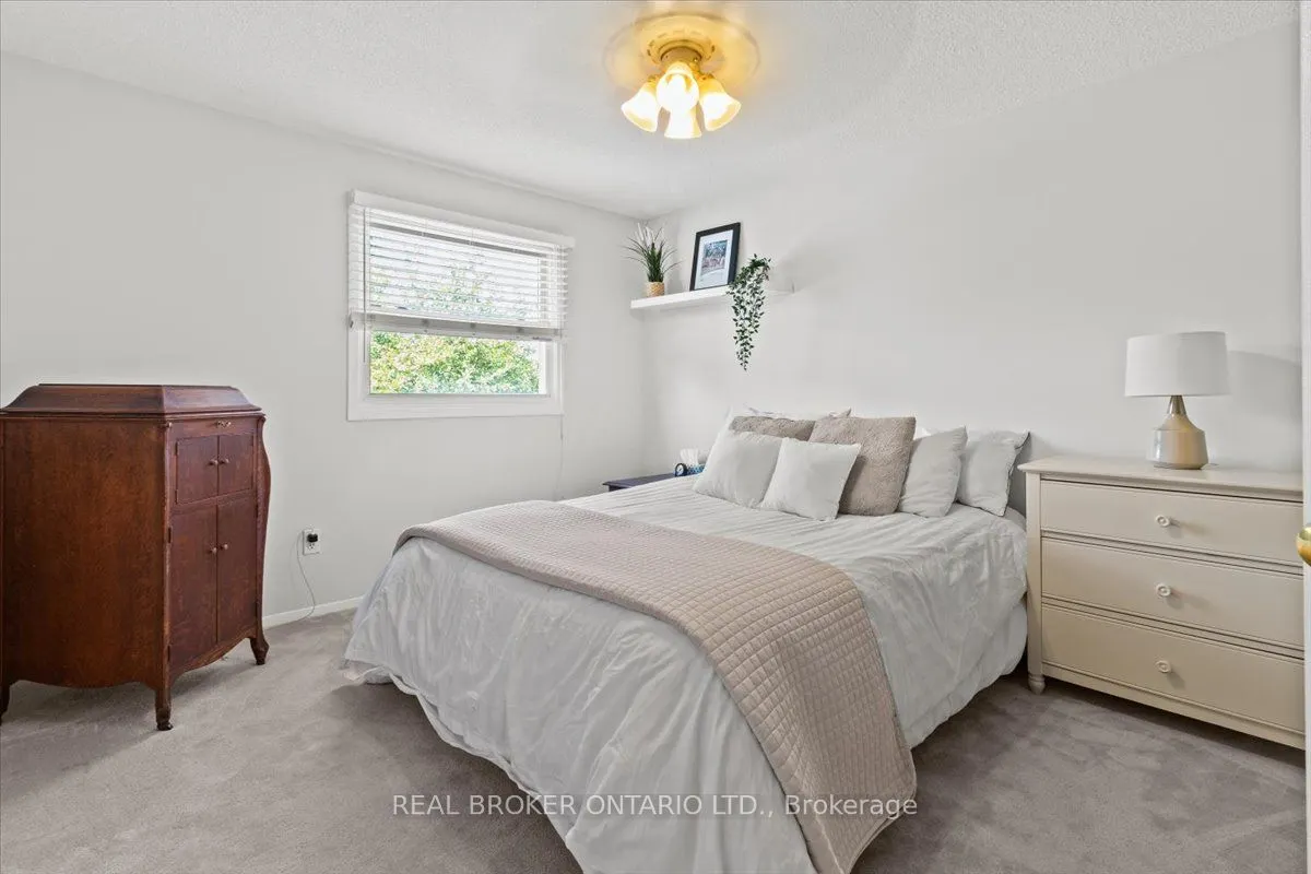 2257 Silverbirch Court
