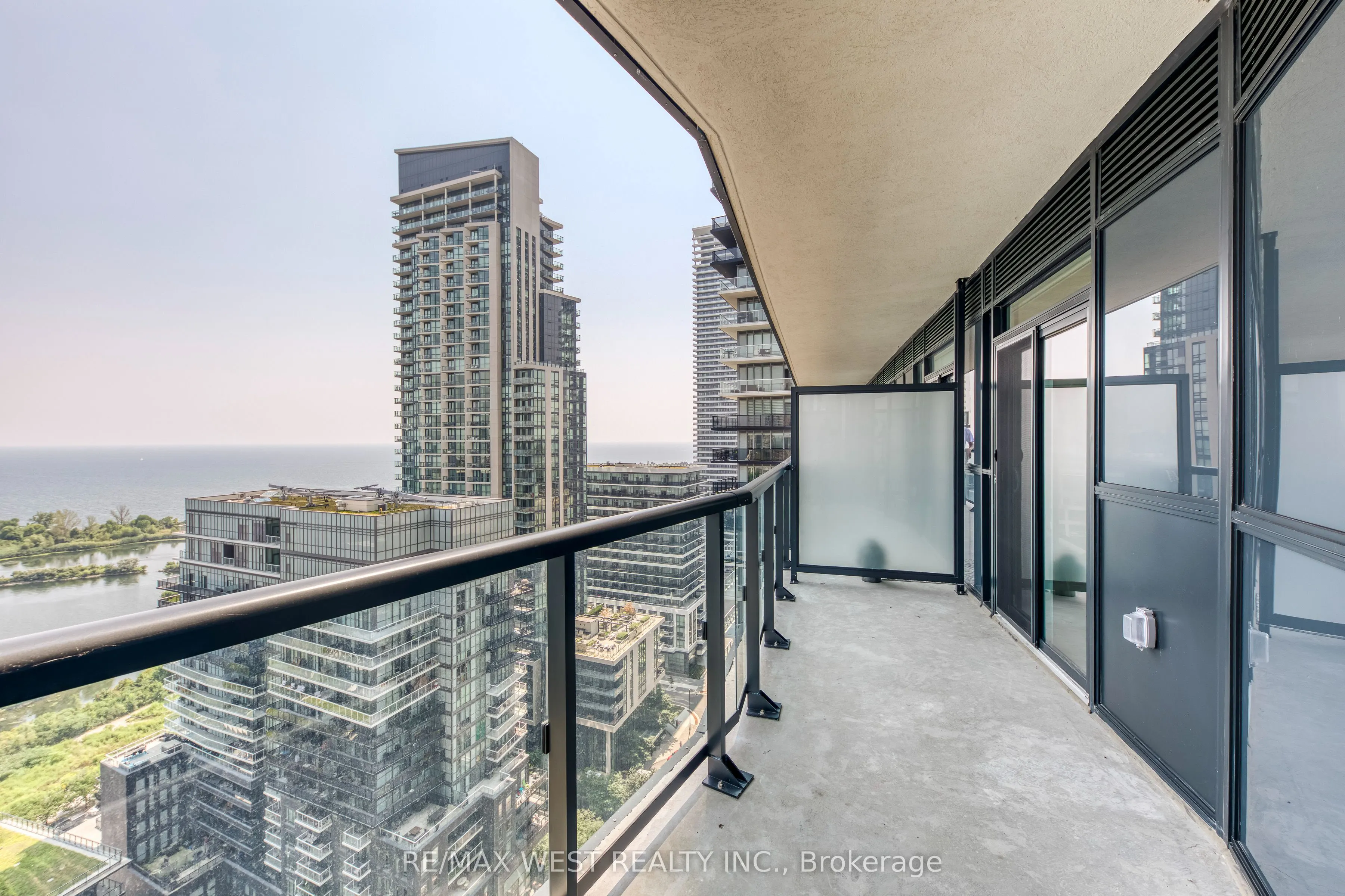 38 Annie Craig Drive, #2203