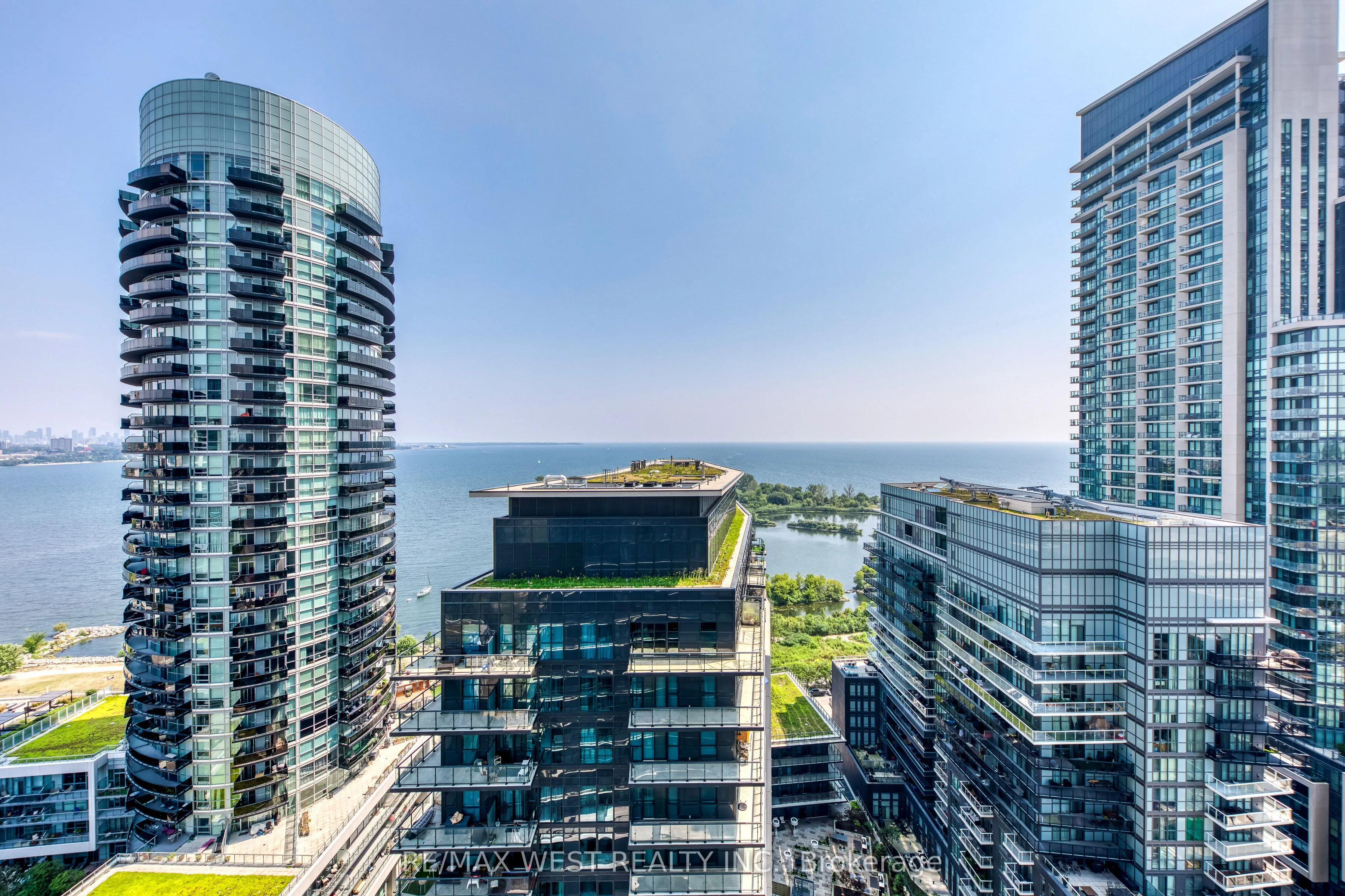 38 Annie Craig Drive, #2203