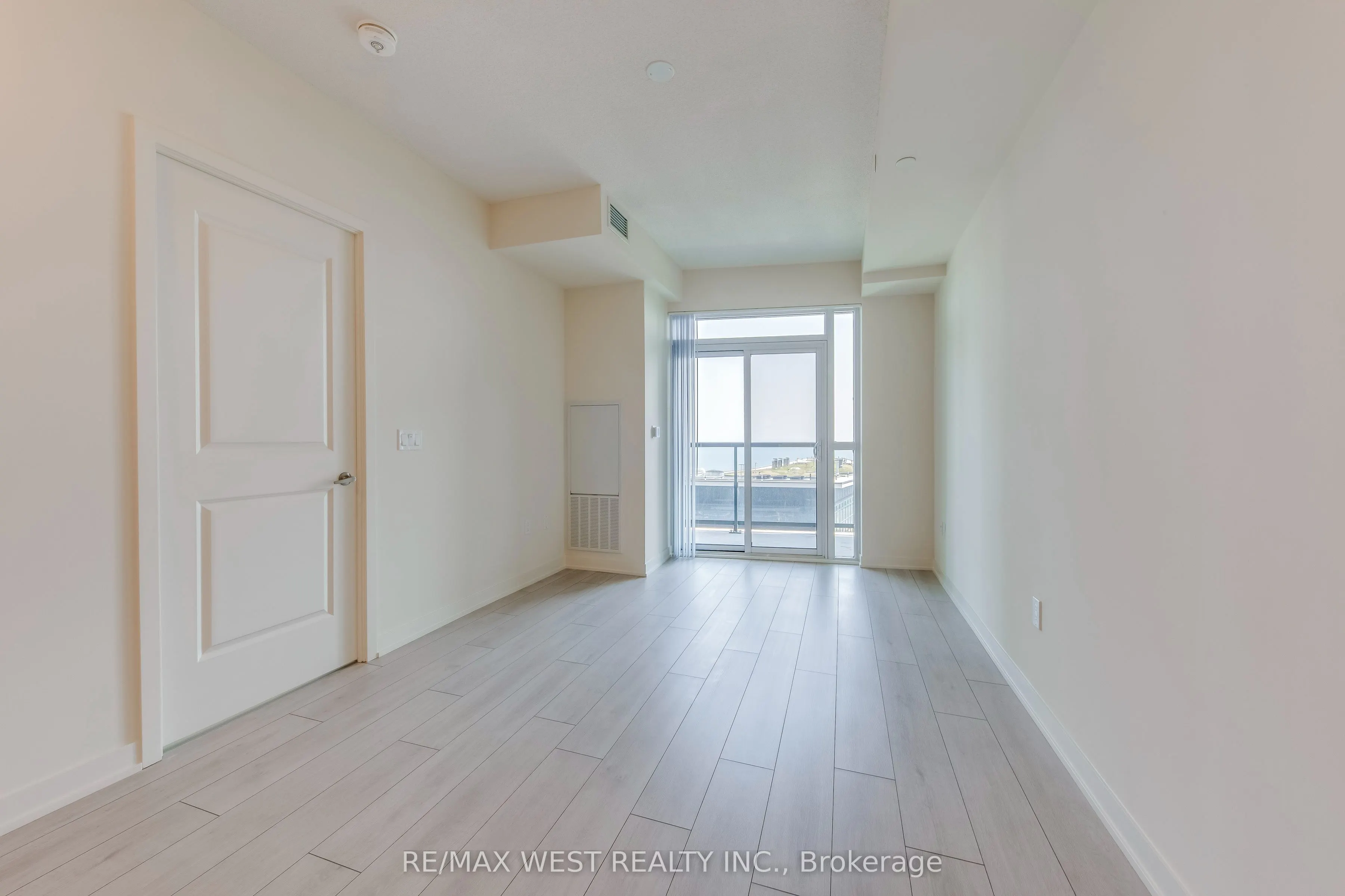38 Annie Craig Drive, #2203