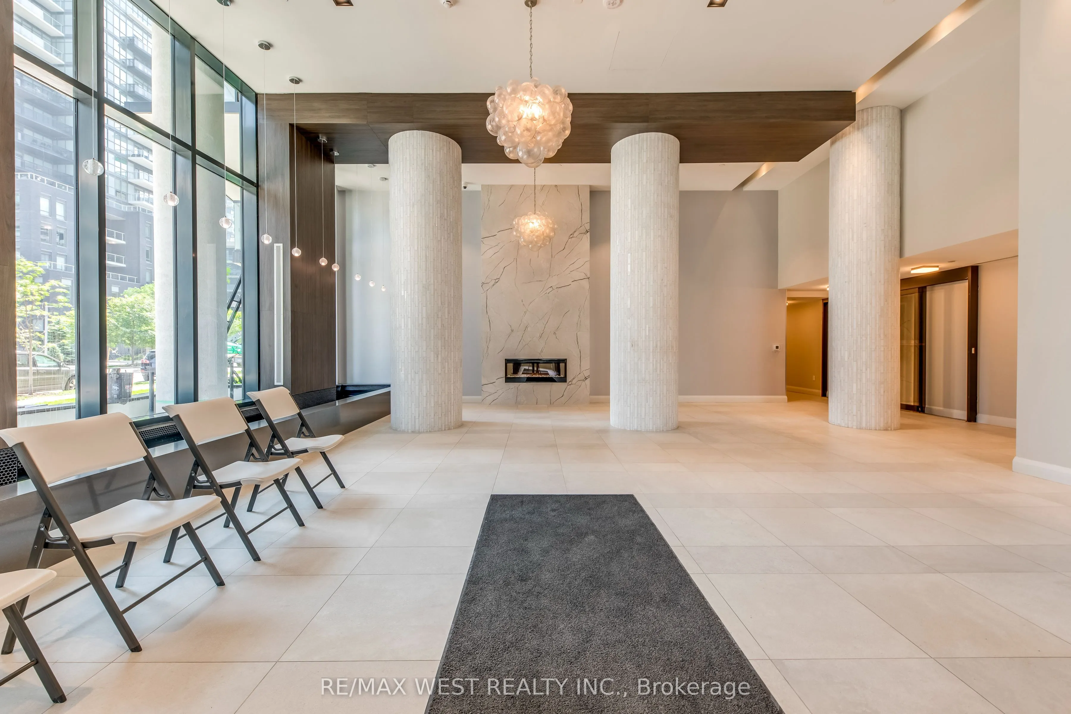 38 Annie Craig Drive, #2203
