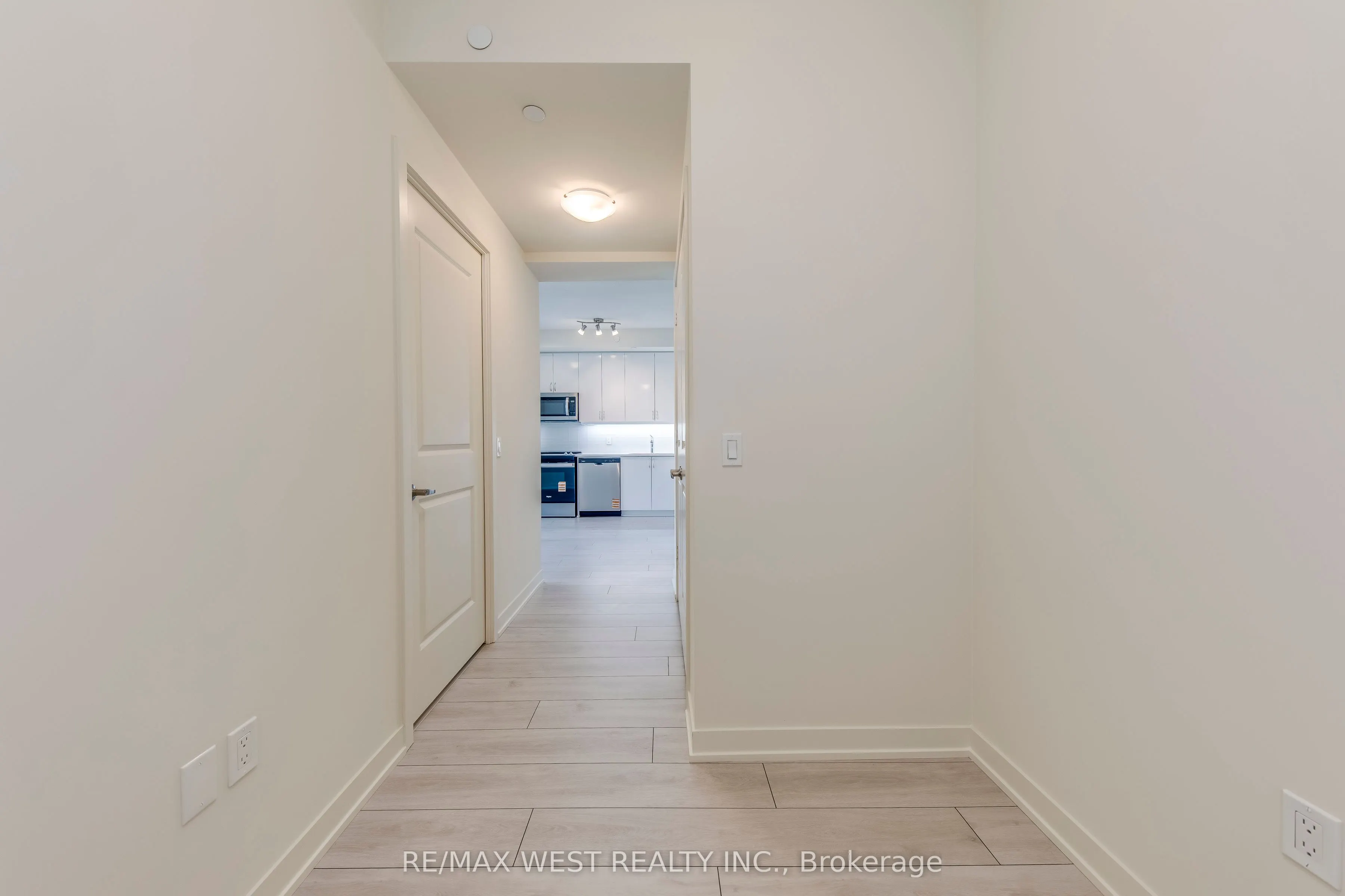 38 Annie Craig Drive, #2203