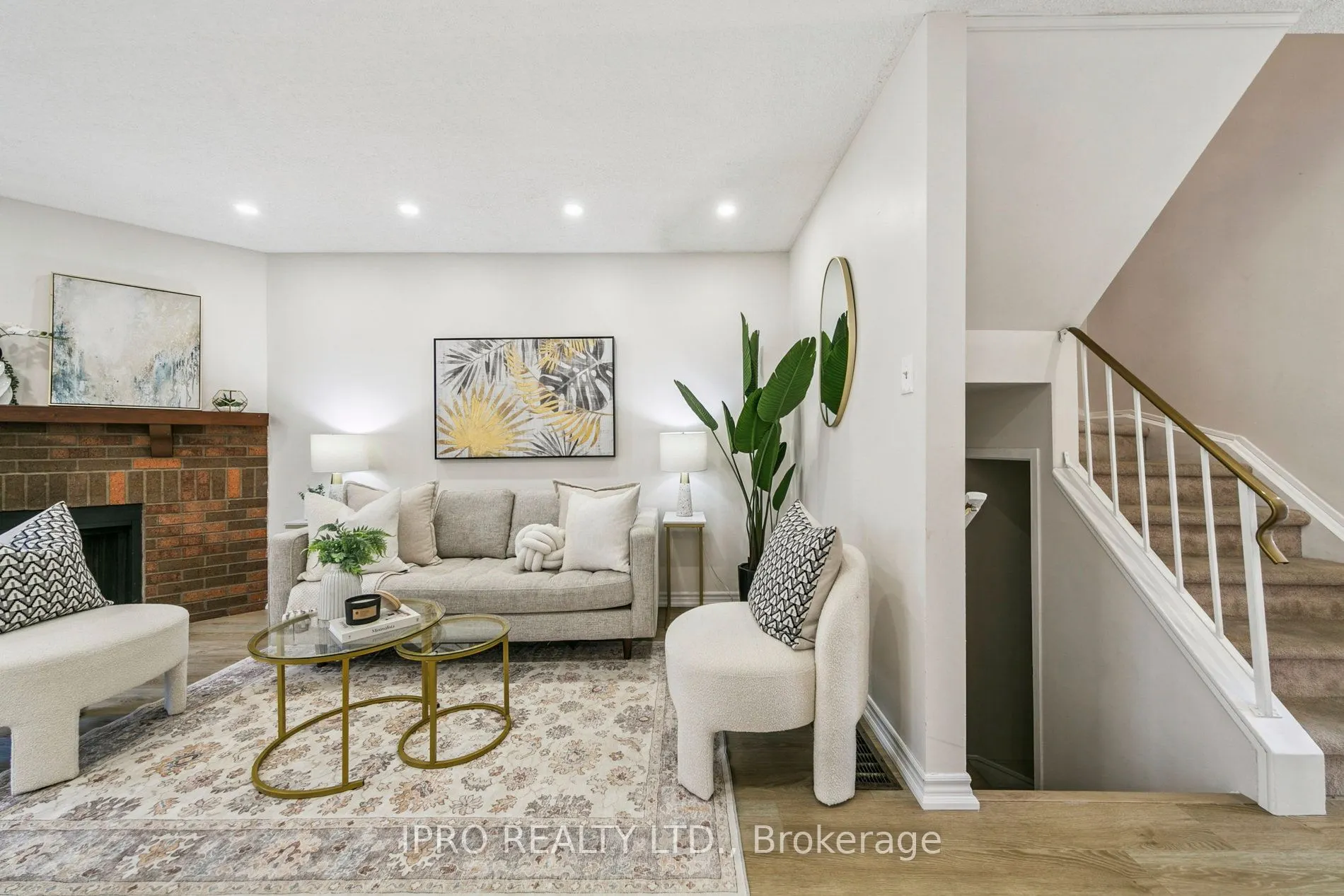 3455 Caplan Crescent, #3