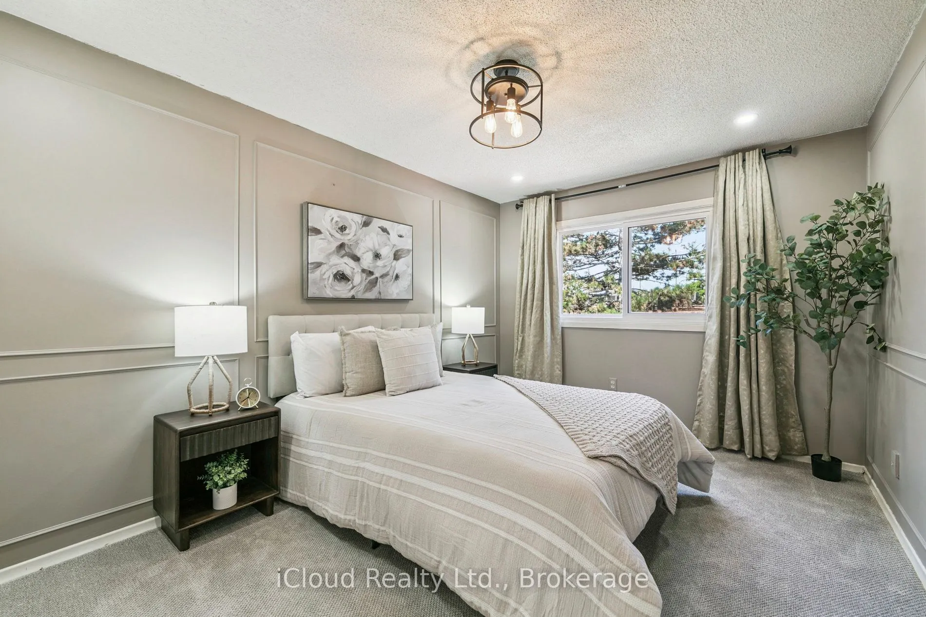 3455 Caplan Crescent, #3