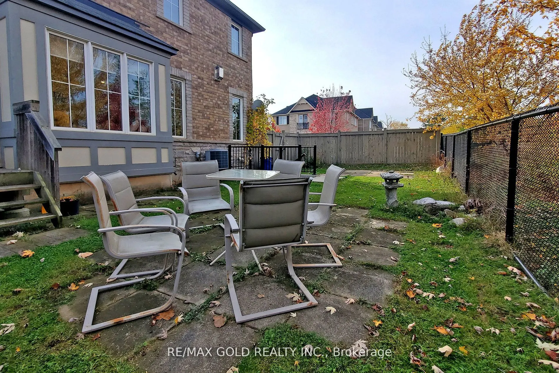 301 Peregrine Way, #(Basement)