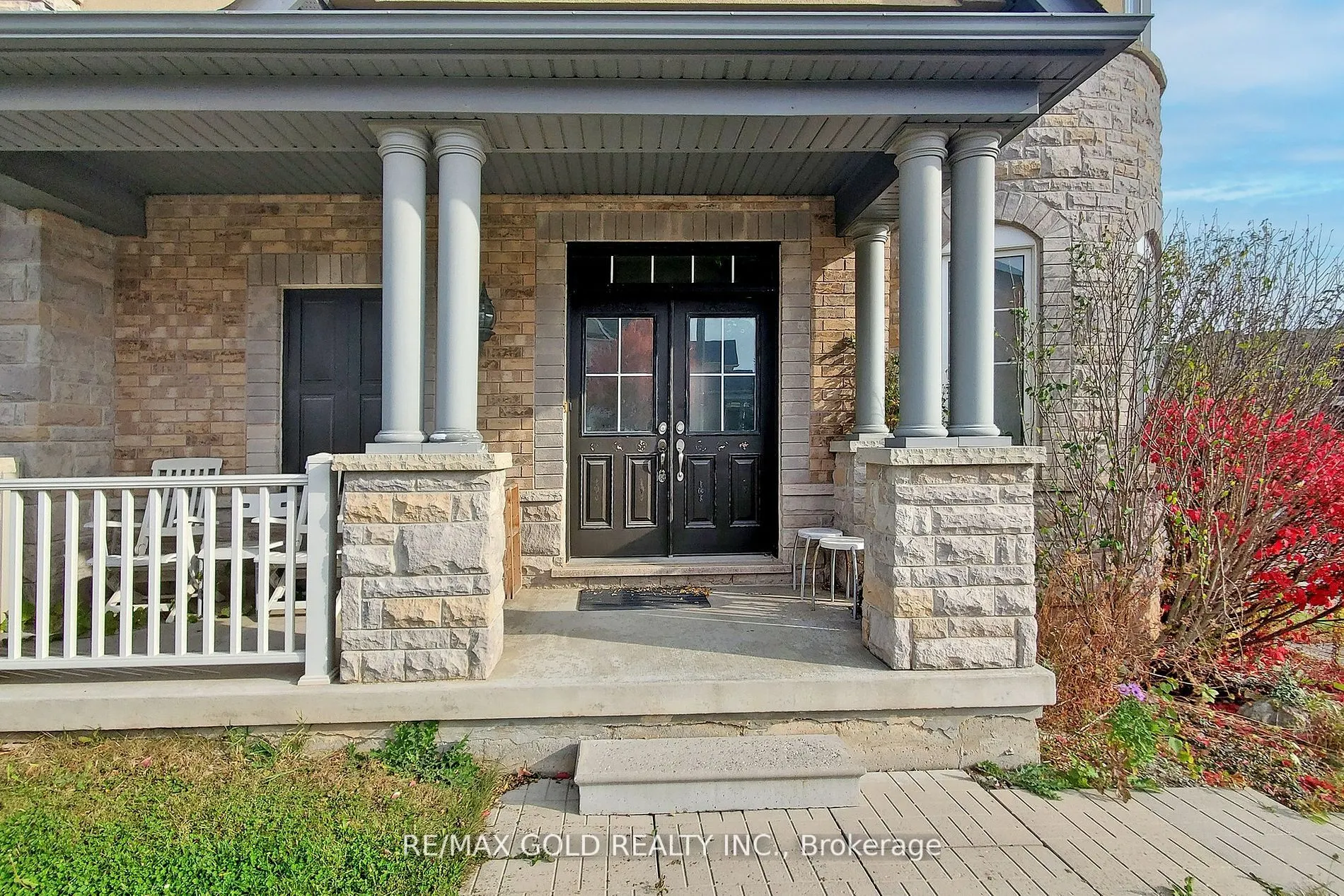 301 Peregrine Way, #(Basement)