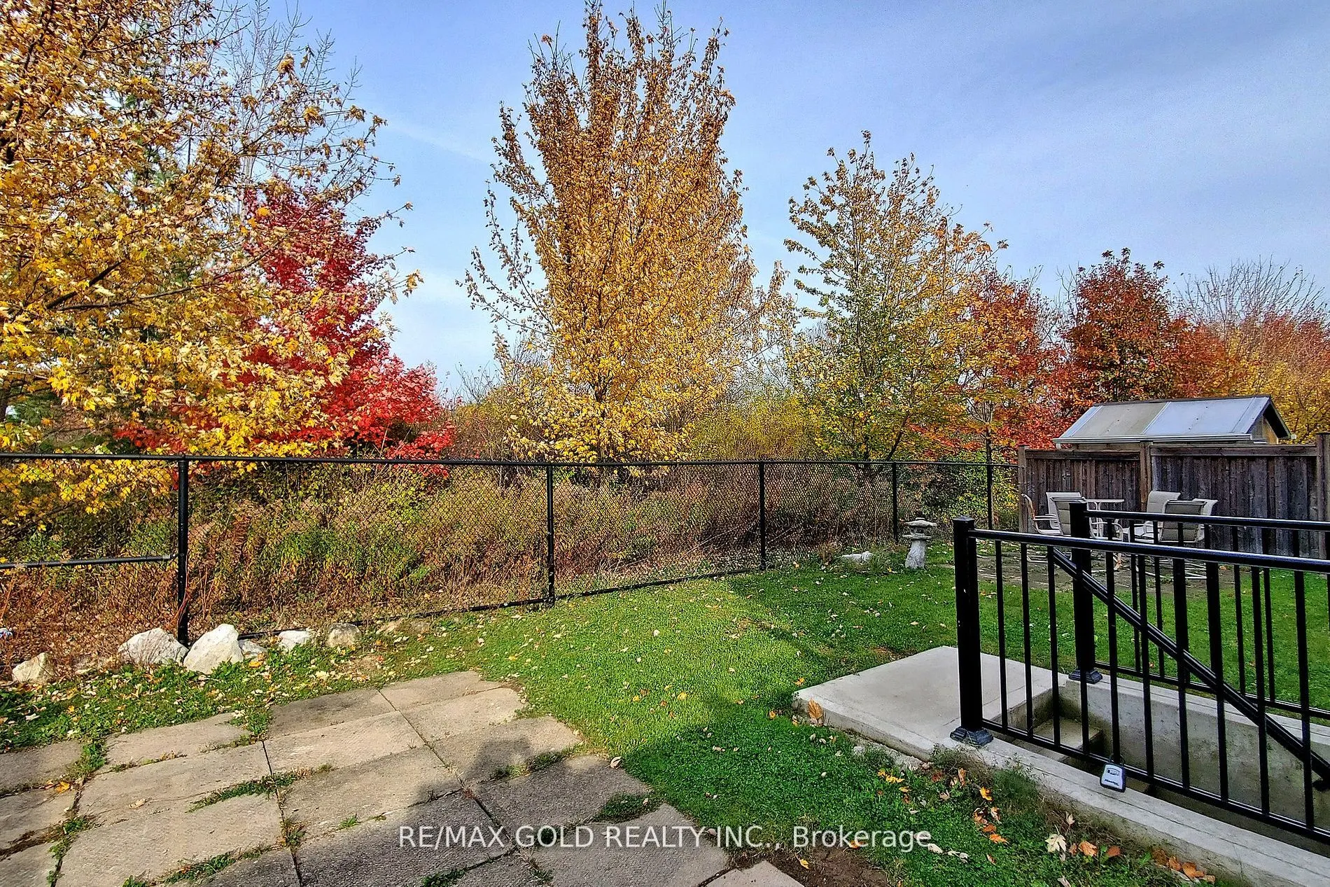 301 Peregrine Way, #(Basement)