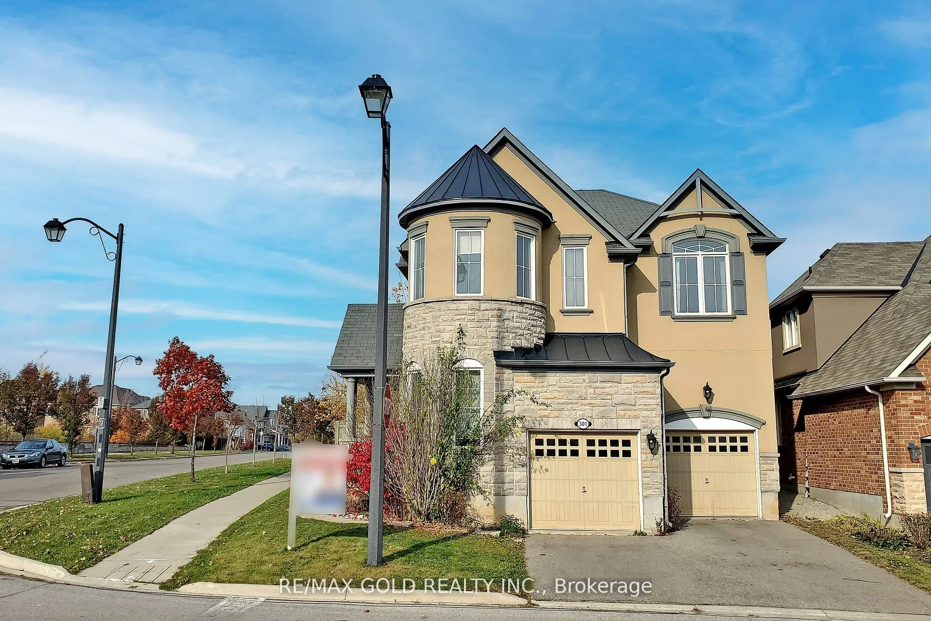 301 Peregrine Way, #(Basement)