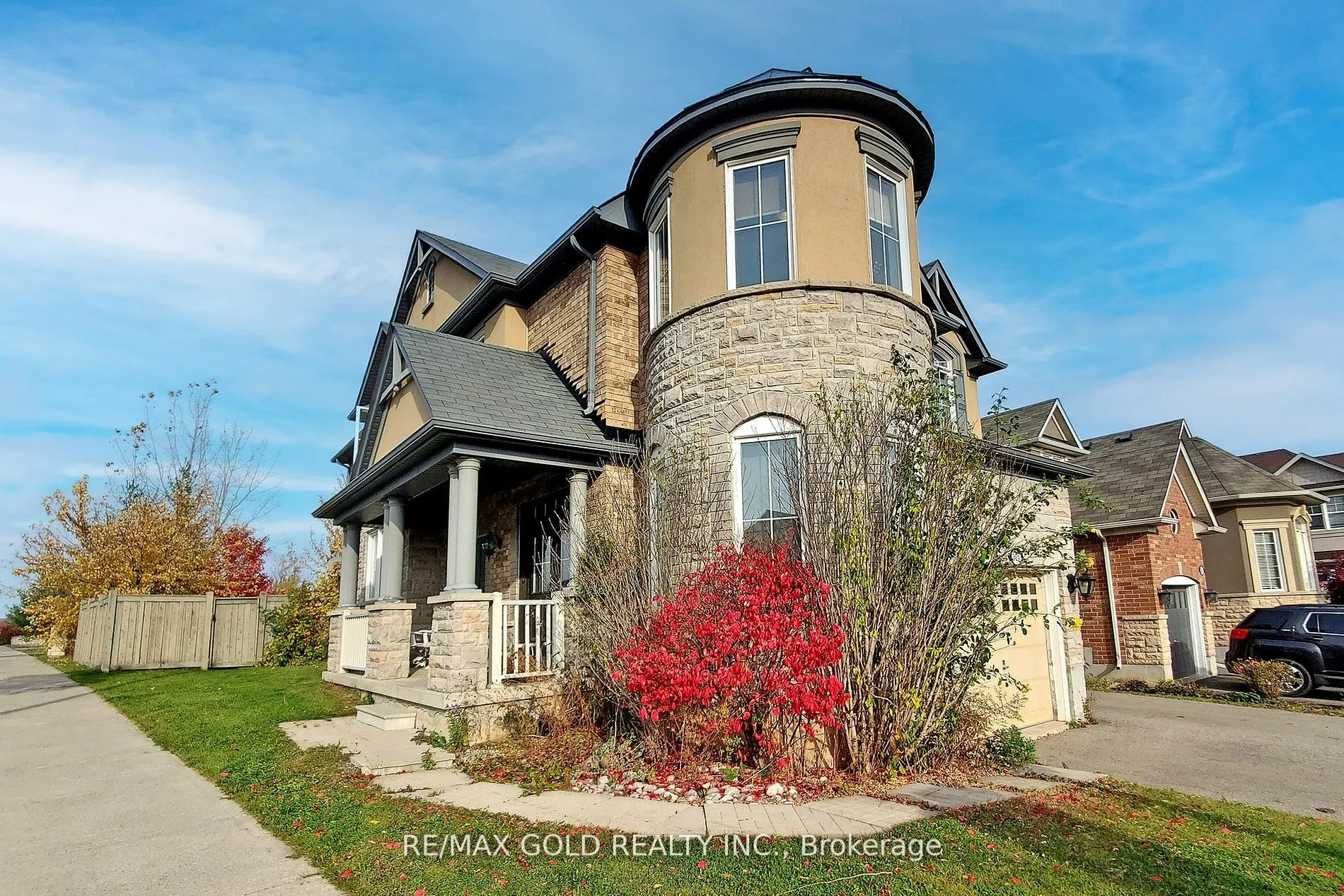 301 Peregrine Way, #(Basement)