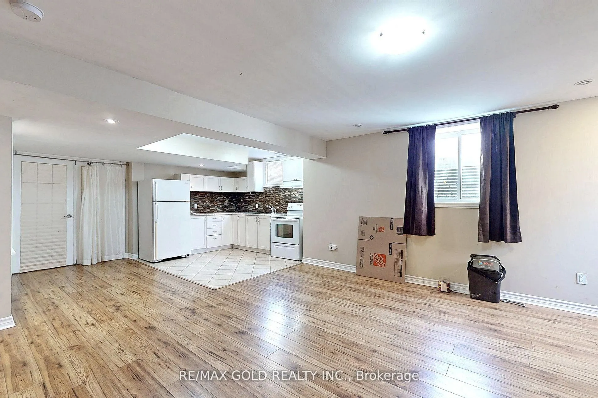 301 Peregrine Way, #(Basement)