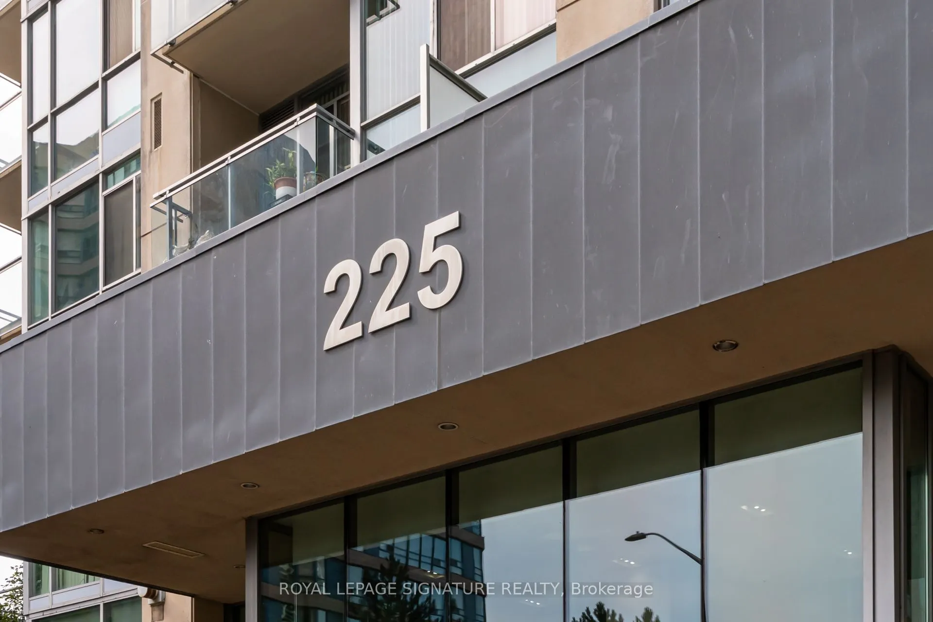 225 Webb Drive, #1808