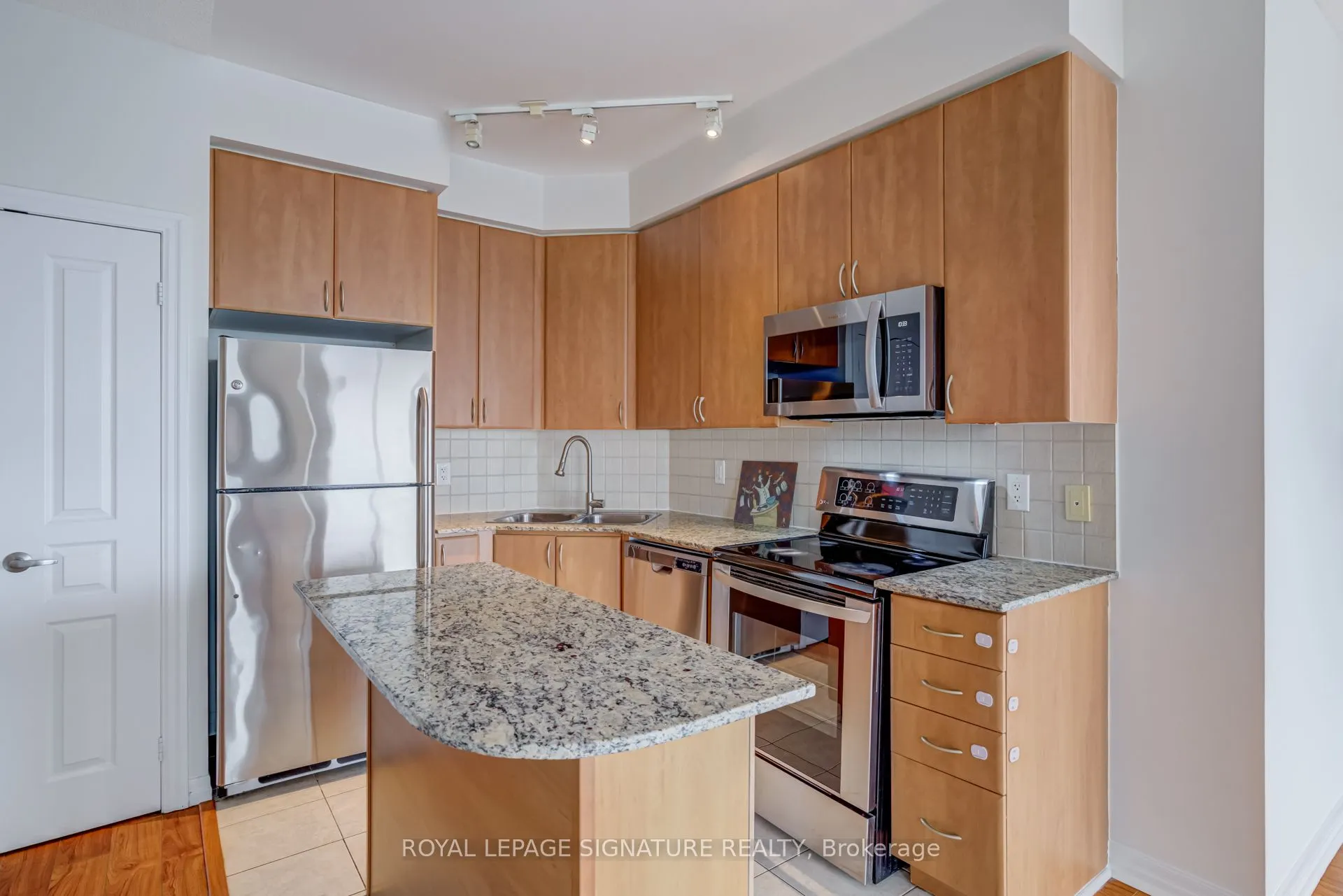 225 Webb Drive, #1808