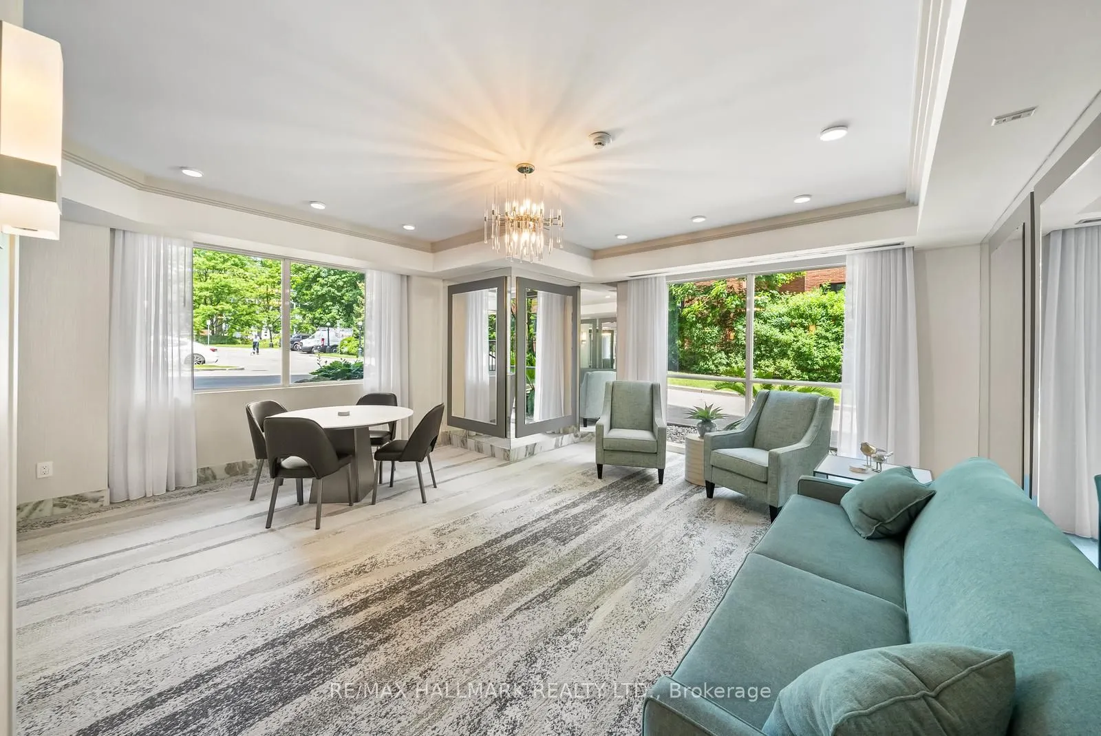 2210 Lakeshore Road, #104
