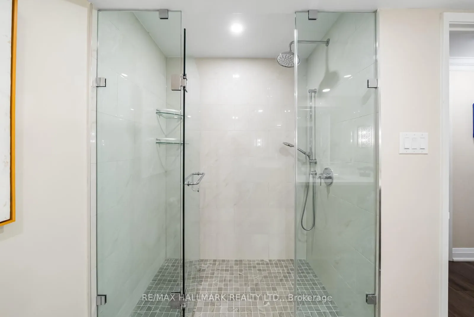 2210 Lakeshore Road, #104