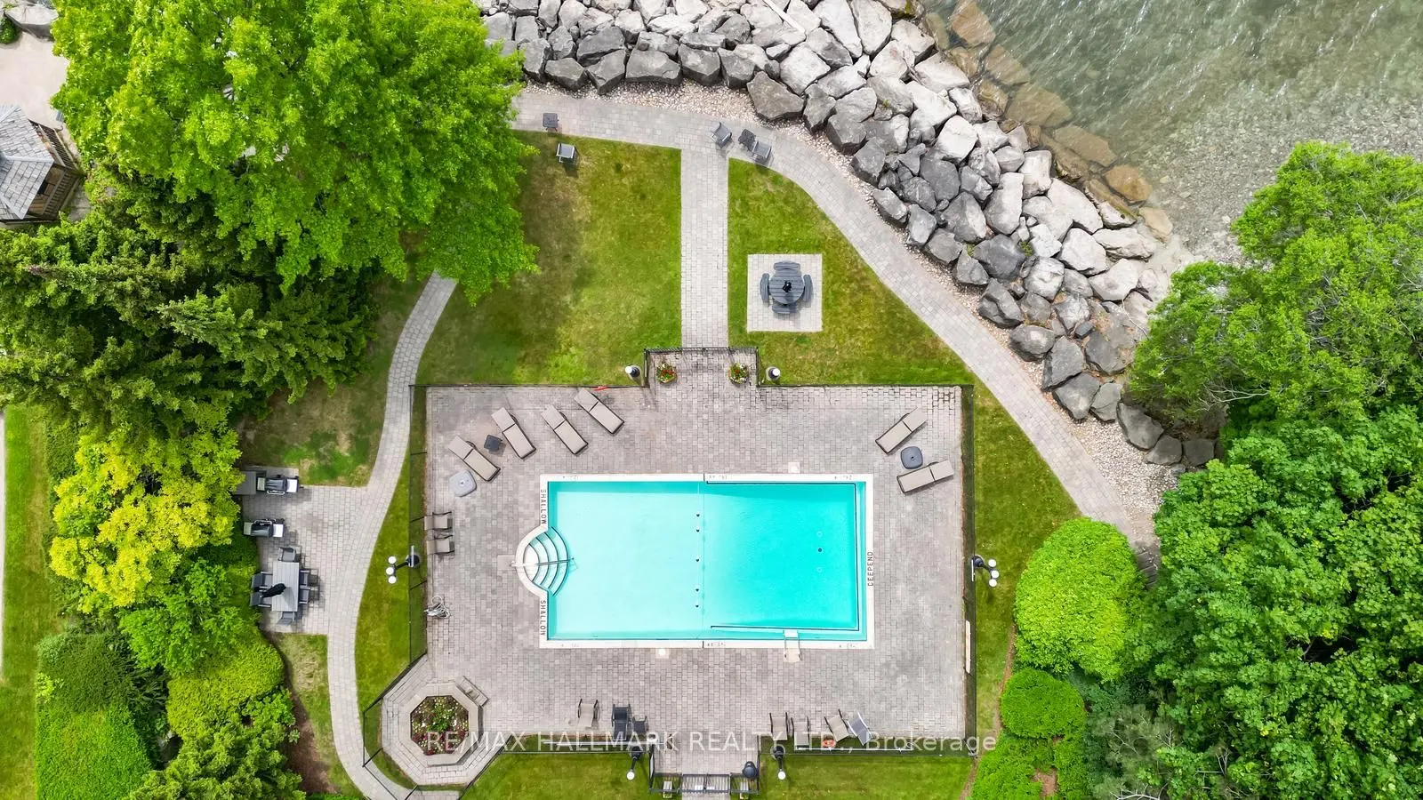 2210 Lakeshore Road, #104