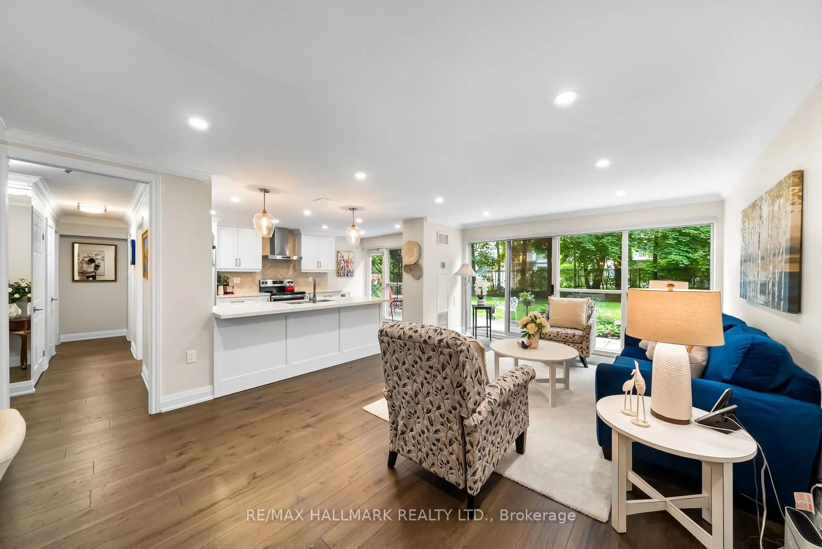 2210 Lakeshore Road, #104