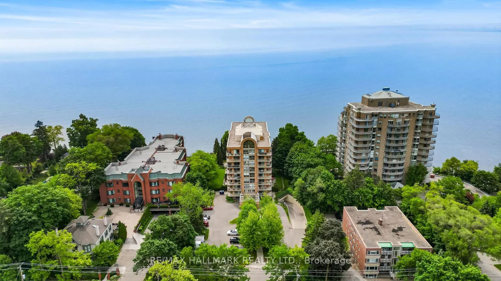 2210 Lakeshore Road, #104