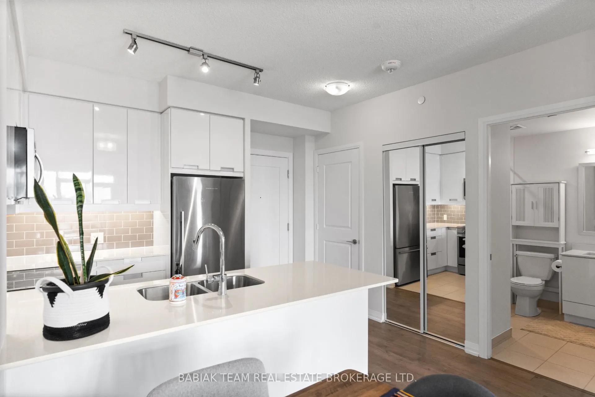 65 Watergarden Drive, #405